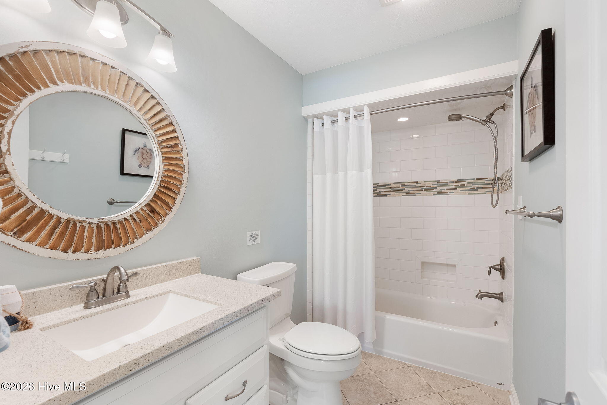 100548451 | Photo 21