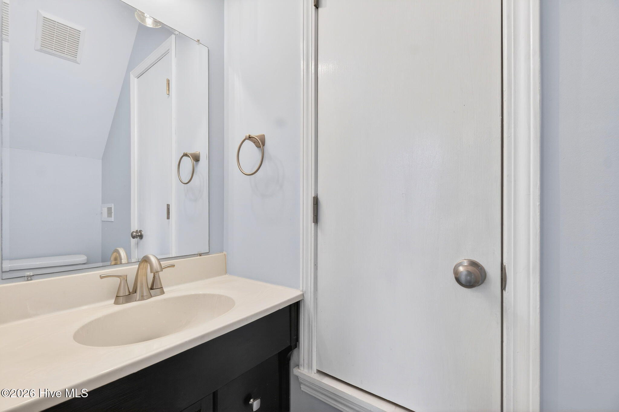 100560013 | Photo 29