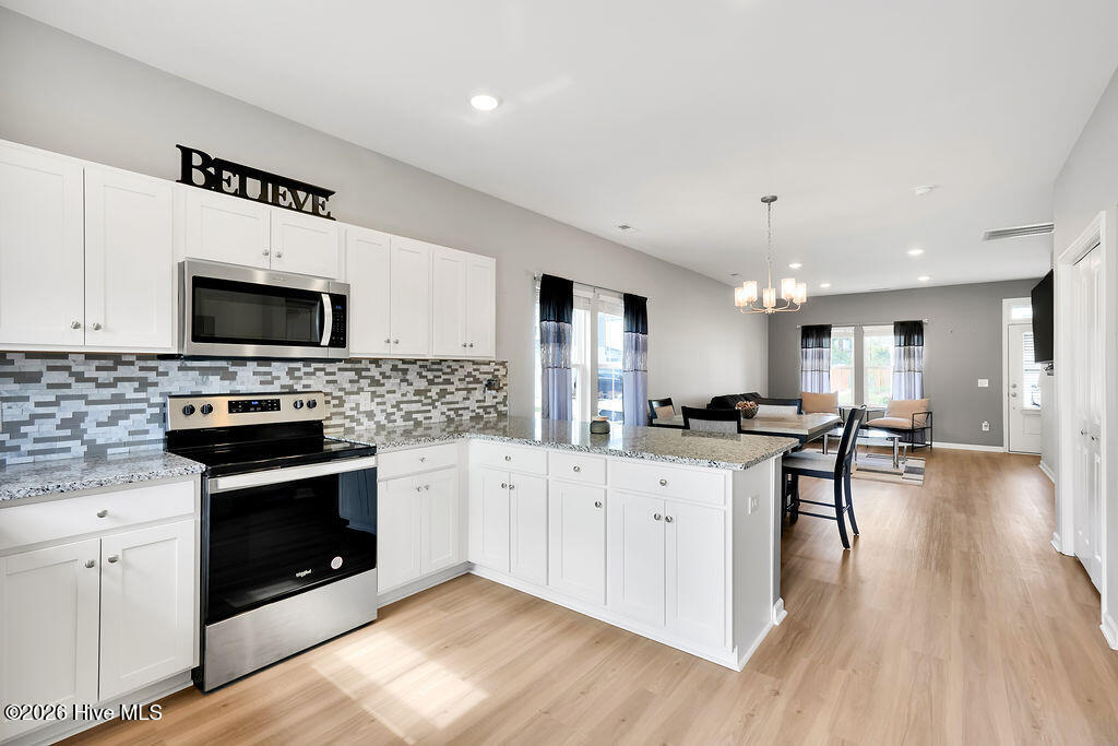 100565667 | Photo 10