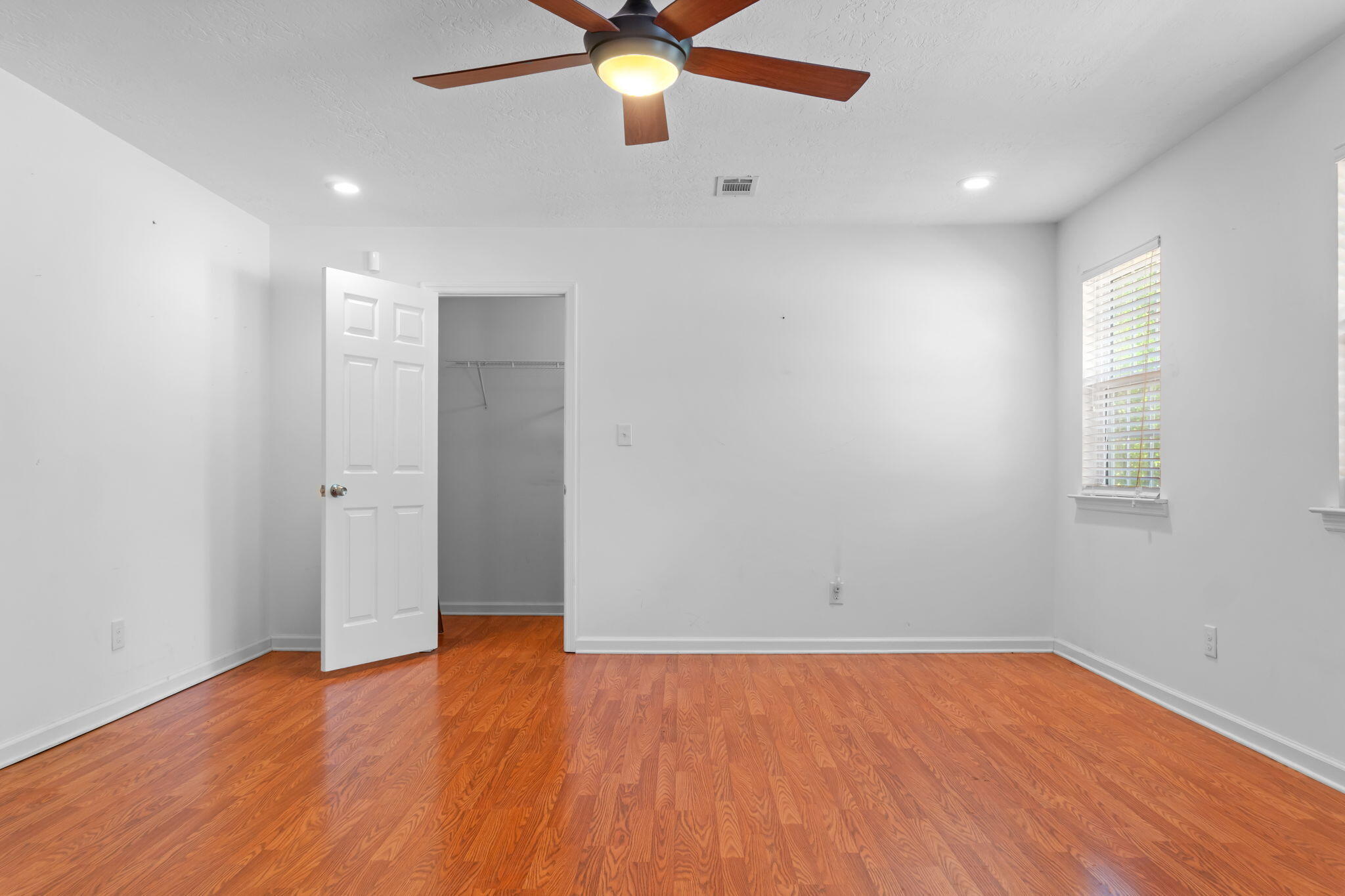 20-web-or-mls-DSC01084