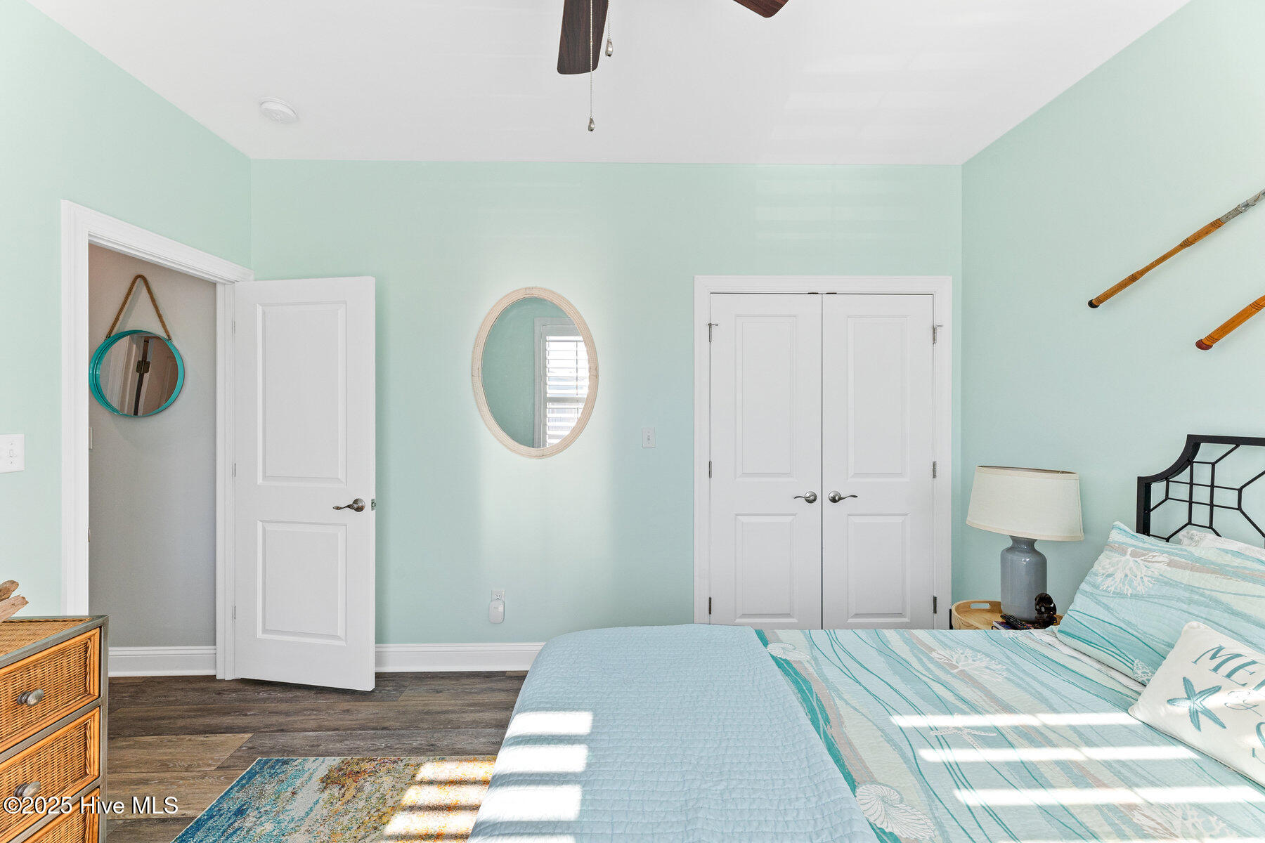 100538043 | Photo 32