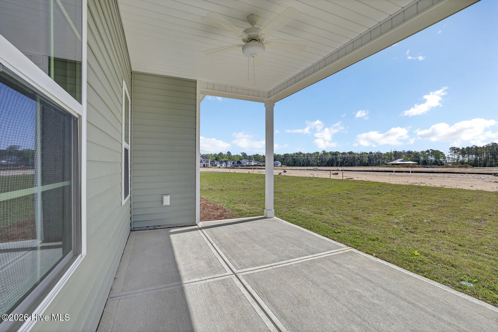 100550125 | Photo 29