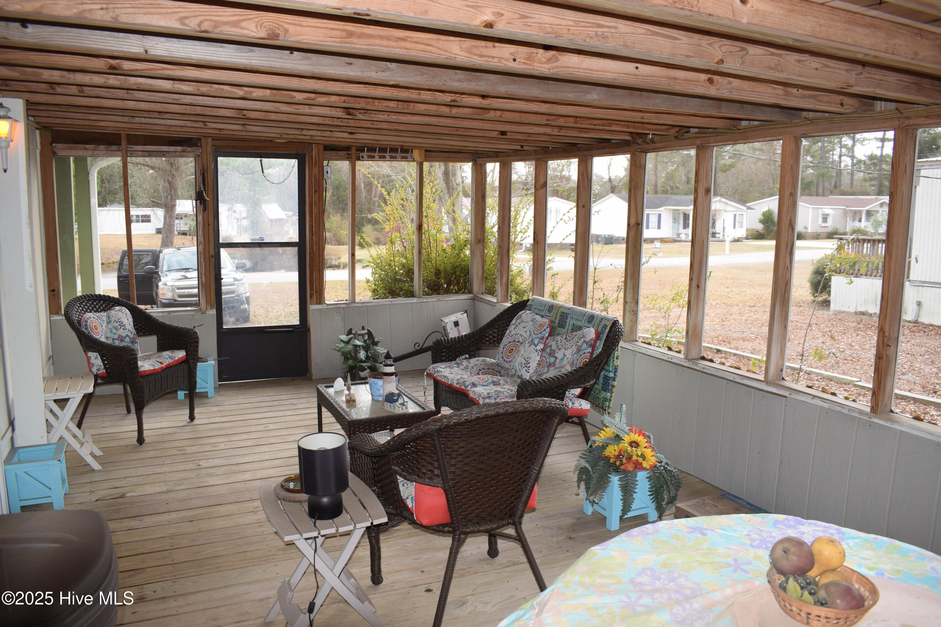 100547156 | Photo 10