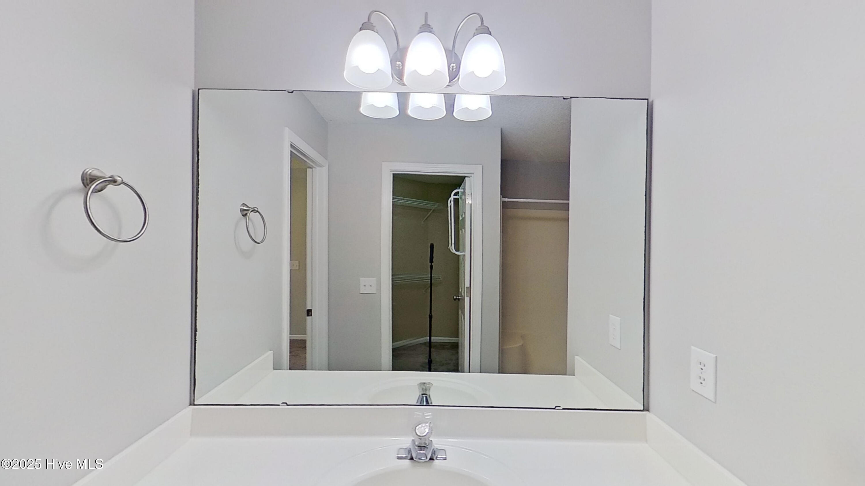 4613 Mcclelland Drive UNIT F-104, Wilmington, NC, 28405