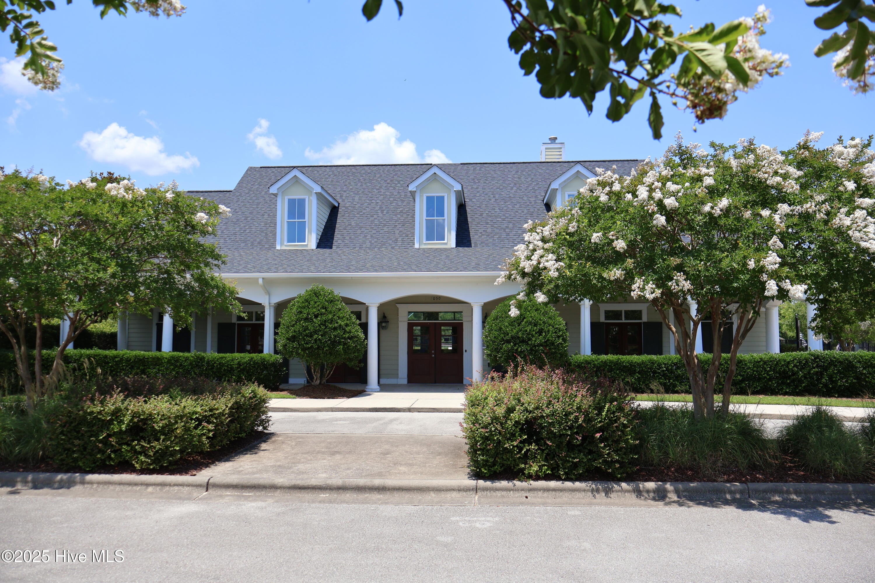 100549999 | Photo 17