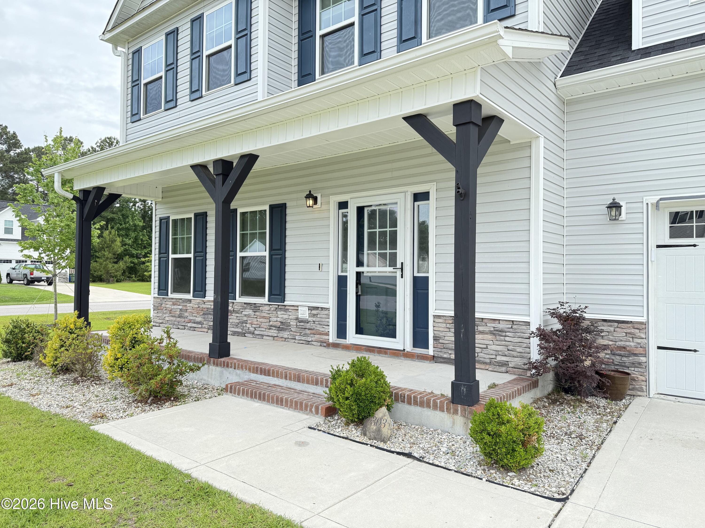 303 Breezeway Drive,Sneads Ferry