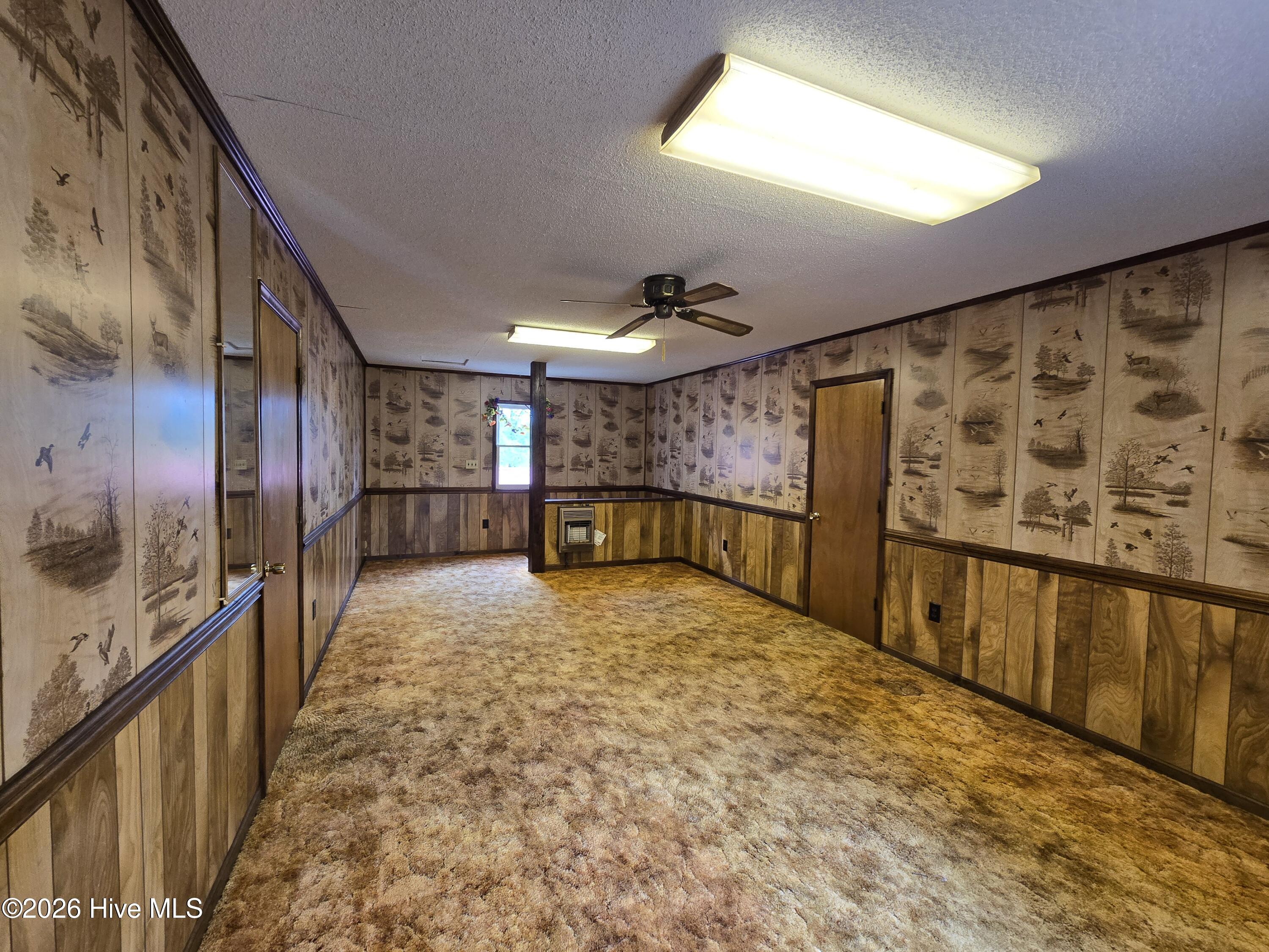 100569910 | Photo 27