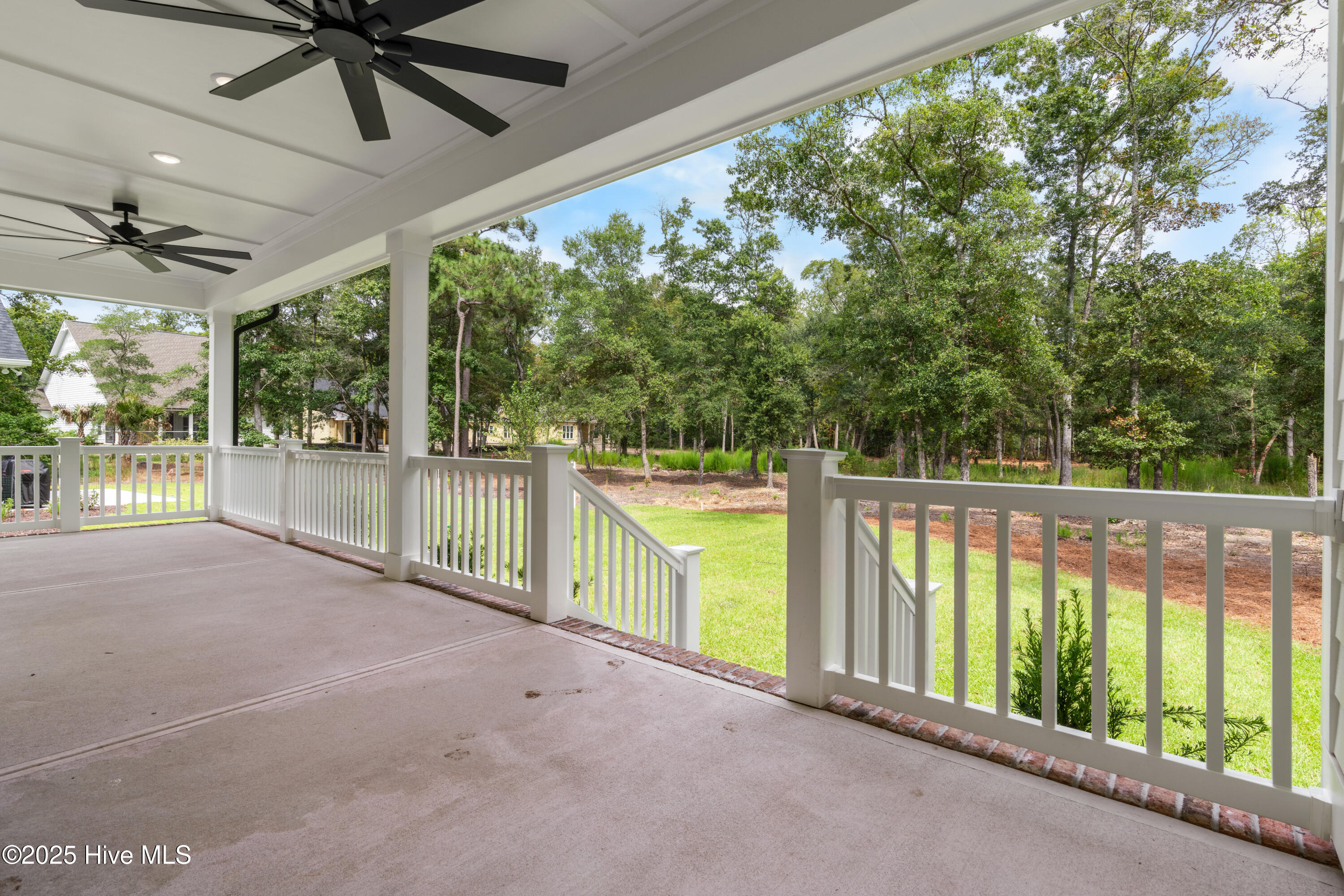 100485467 | Photo 26