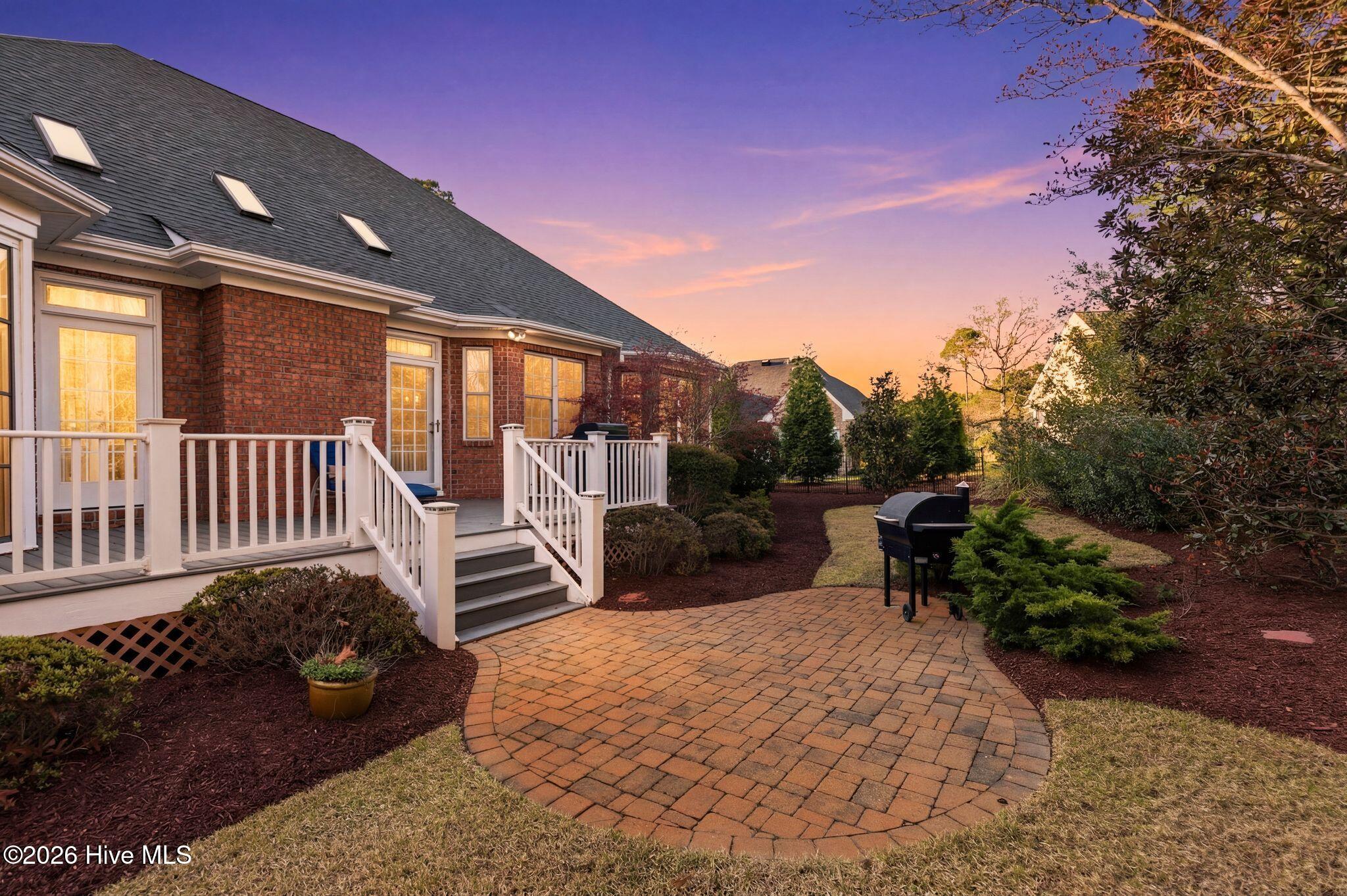 100564918 | Photo 70