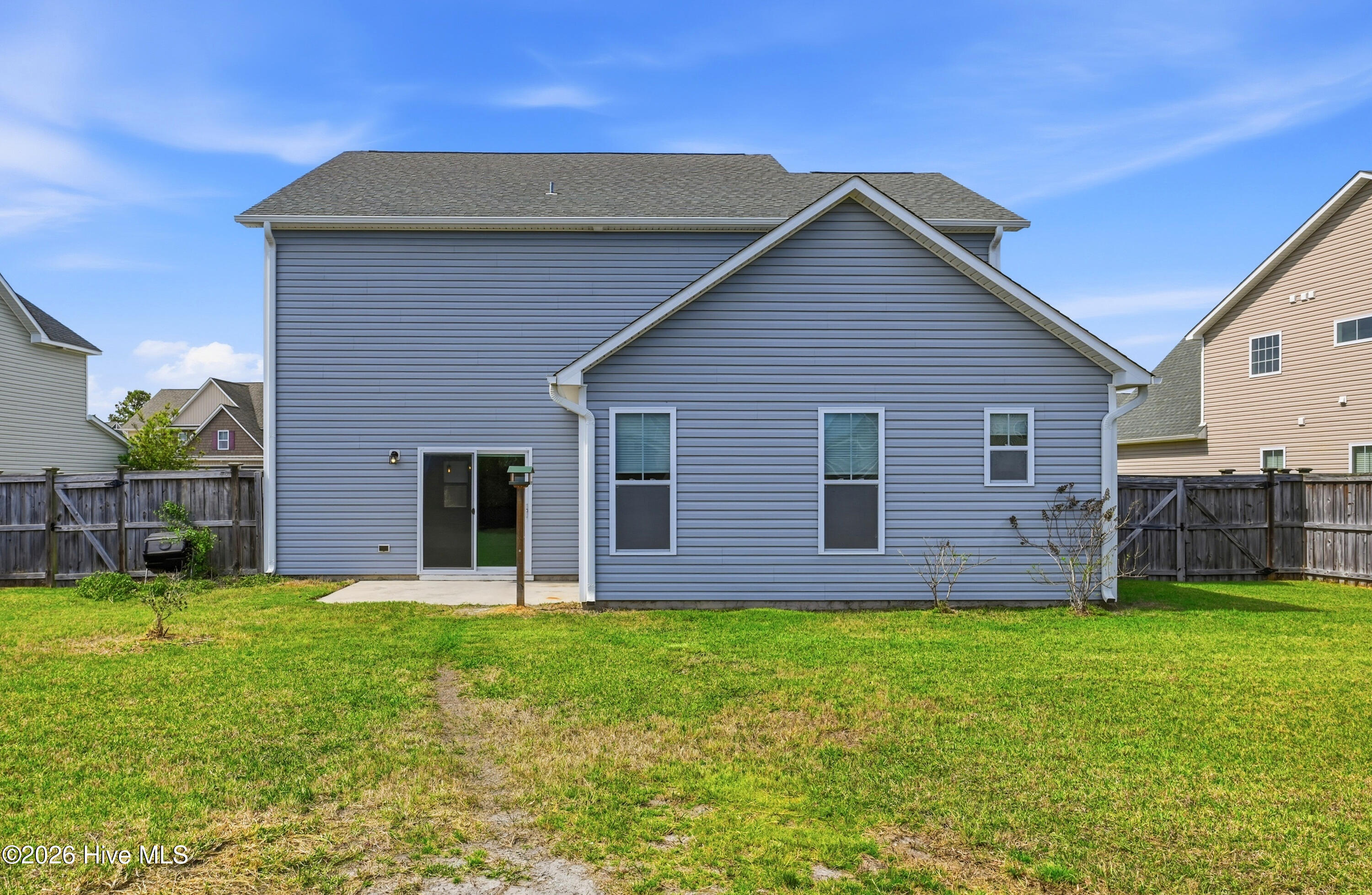 100563104 | Photo 42