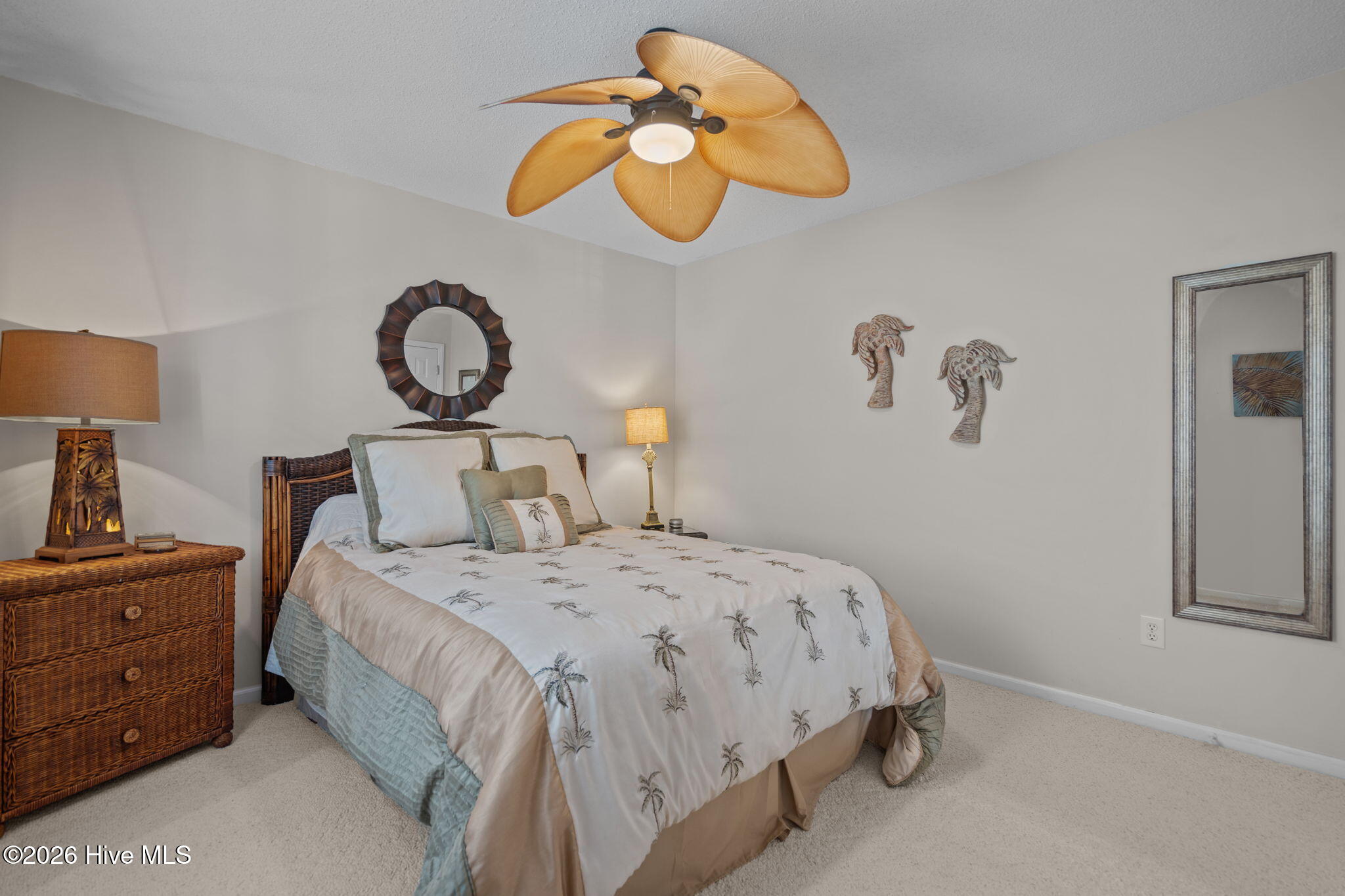 425 Sandman Drive, Kure Beach, NC 28449 – photo 23: 47-web-or-mls-DSC01786