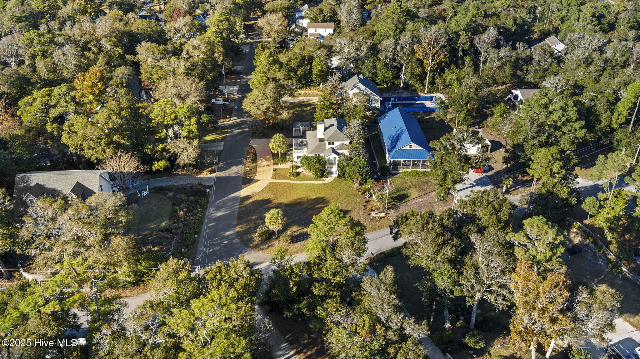 100542454 | Photo 72