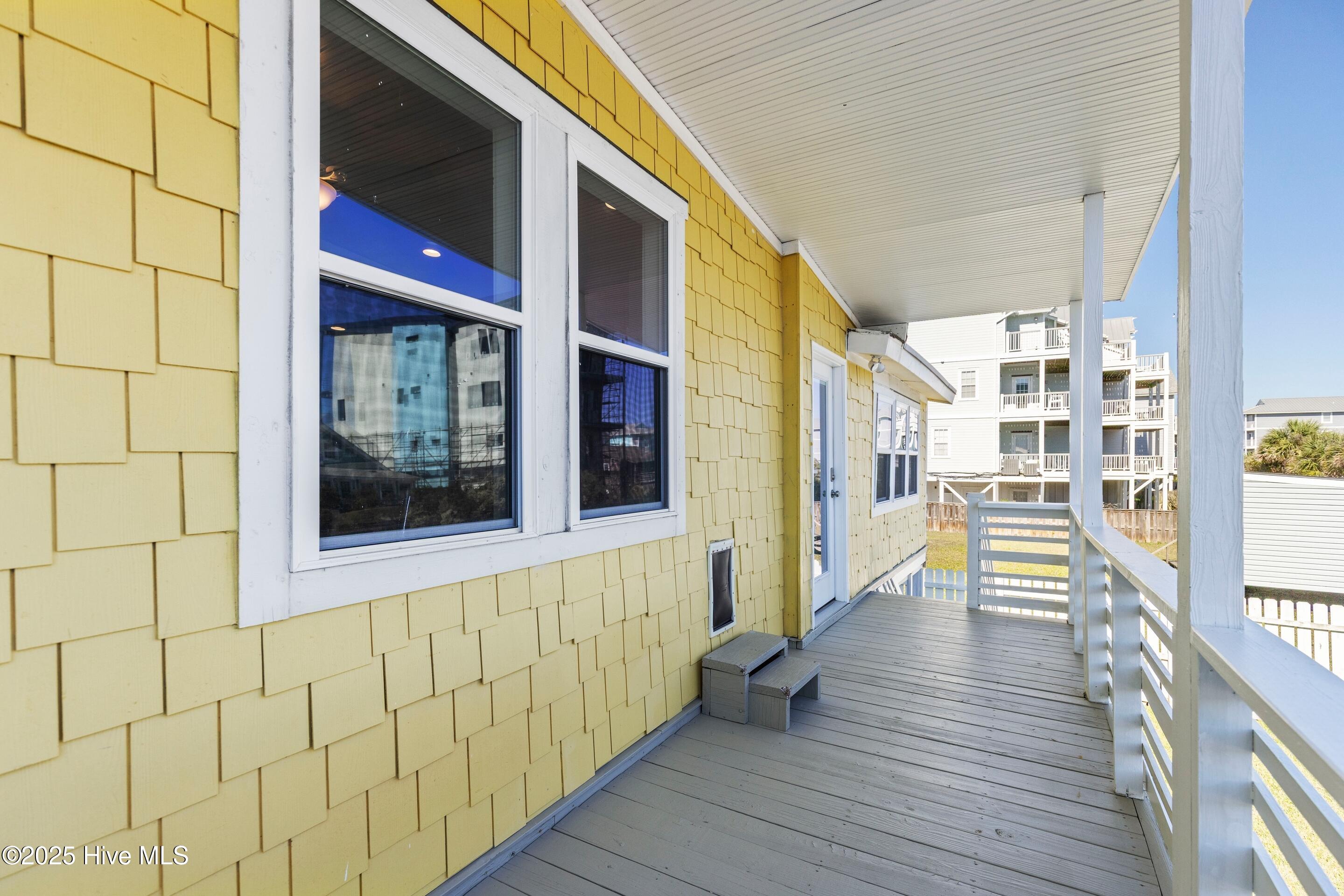 100567427 | Photo 39