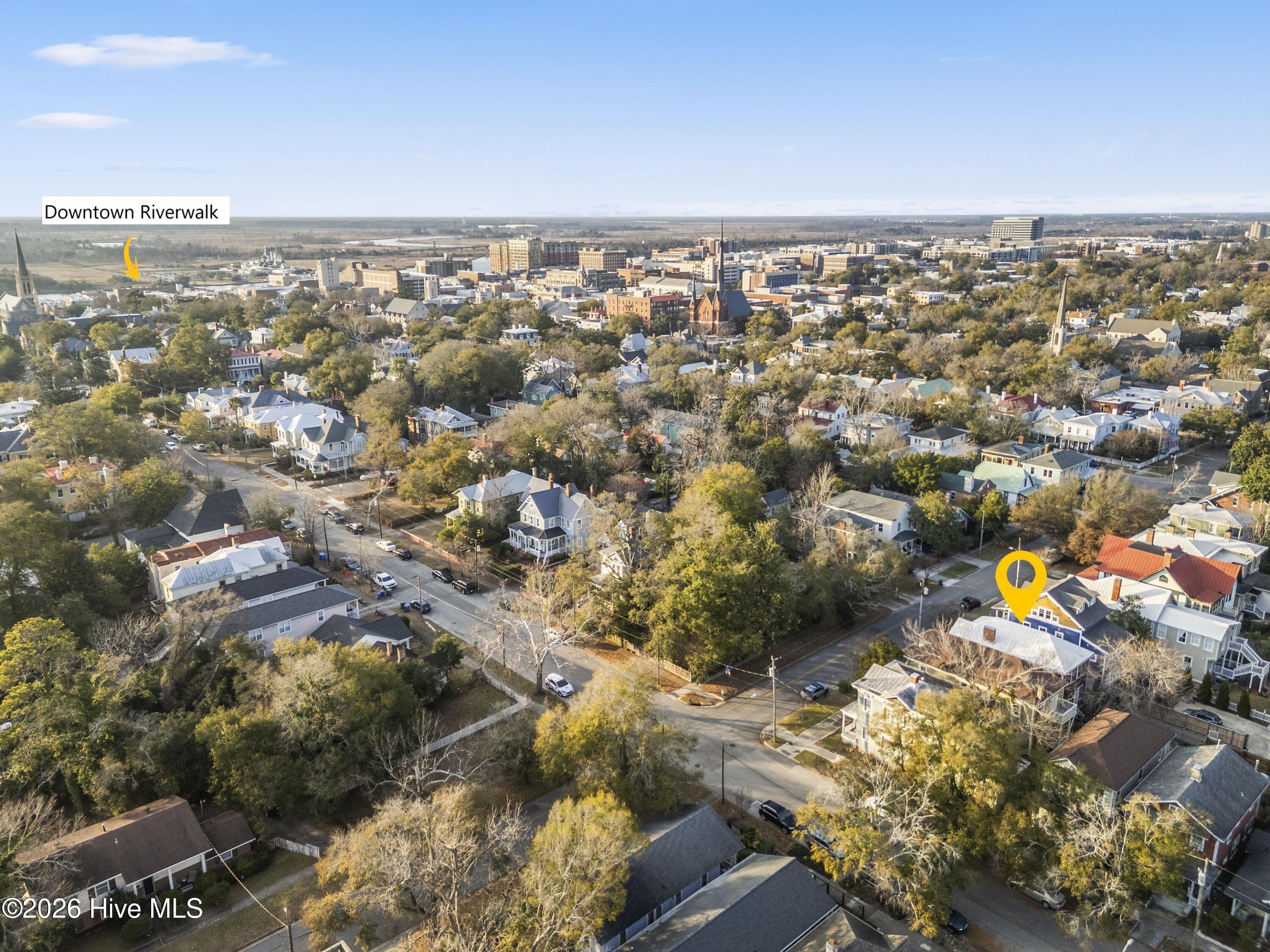 100549514 | Photo 48