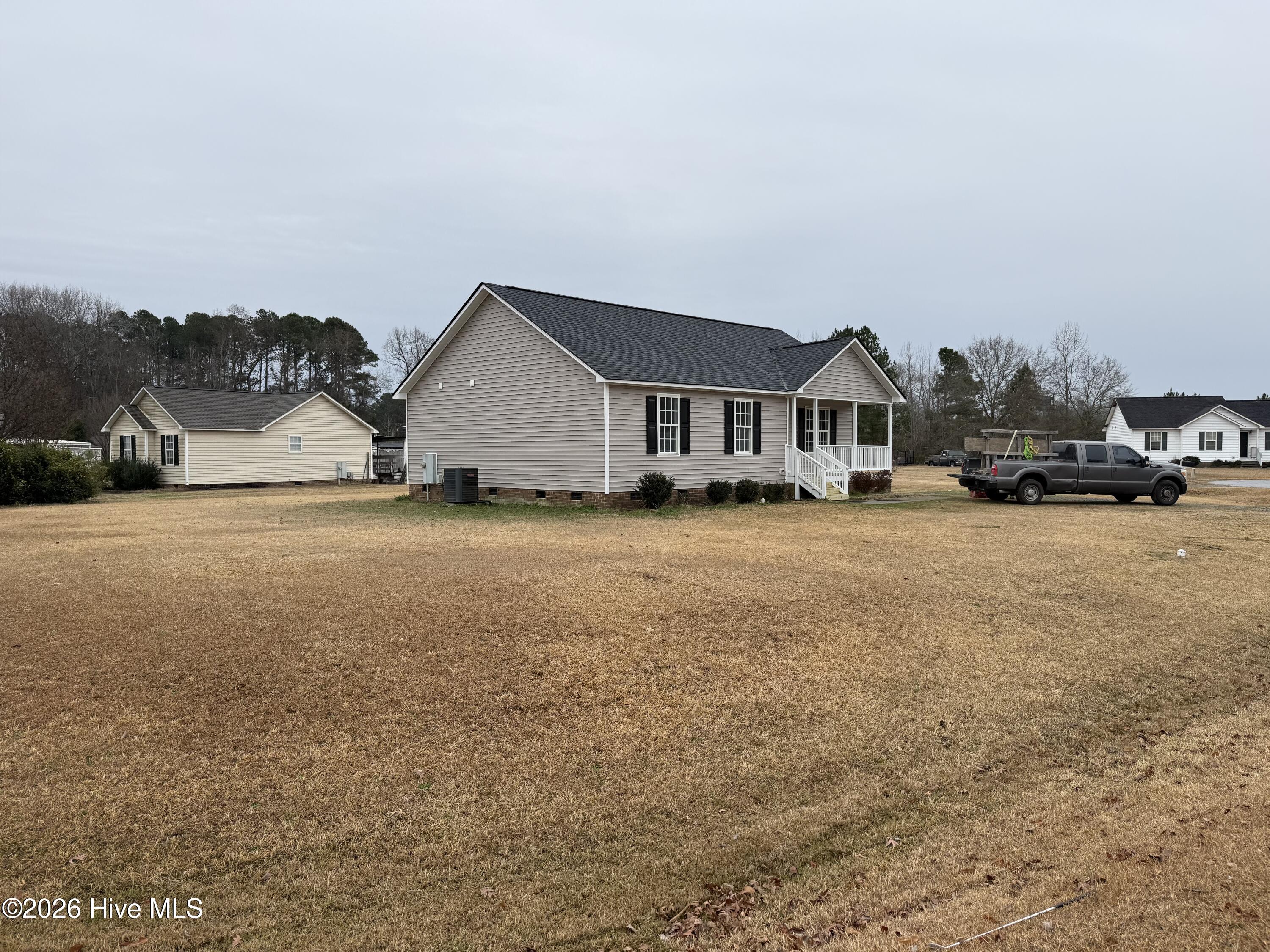 Homes for sale in Smithfield, NC | 101 Copper Stone St, Smithfield, NC 27577 | MLS# 100552286