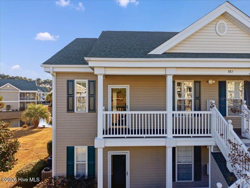 100553416 | Photo 31