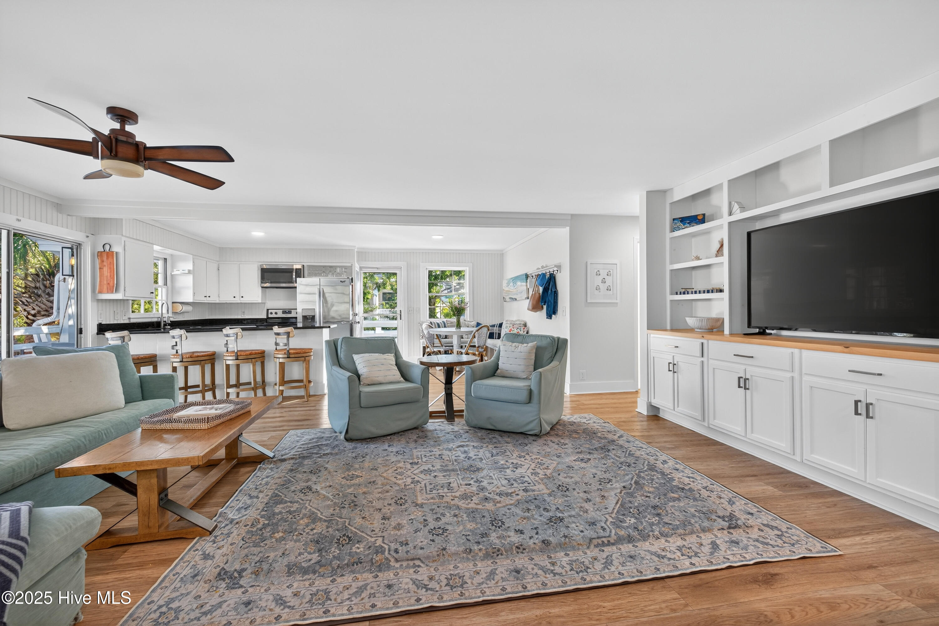 13 Myrtle Court, Wrightsville Beach, NC 28480 – photo 4: 006_006_6q7a5311_310_849