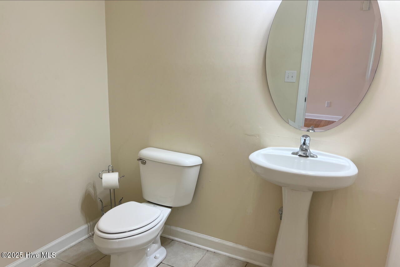 100536265 | Photo 10