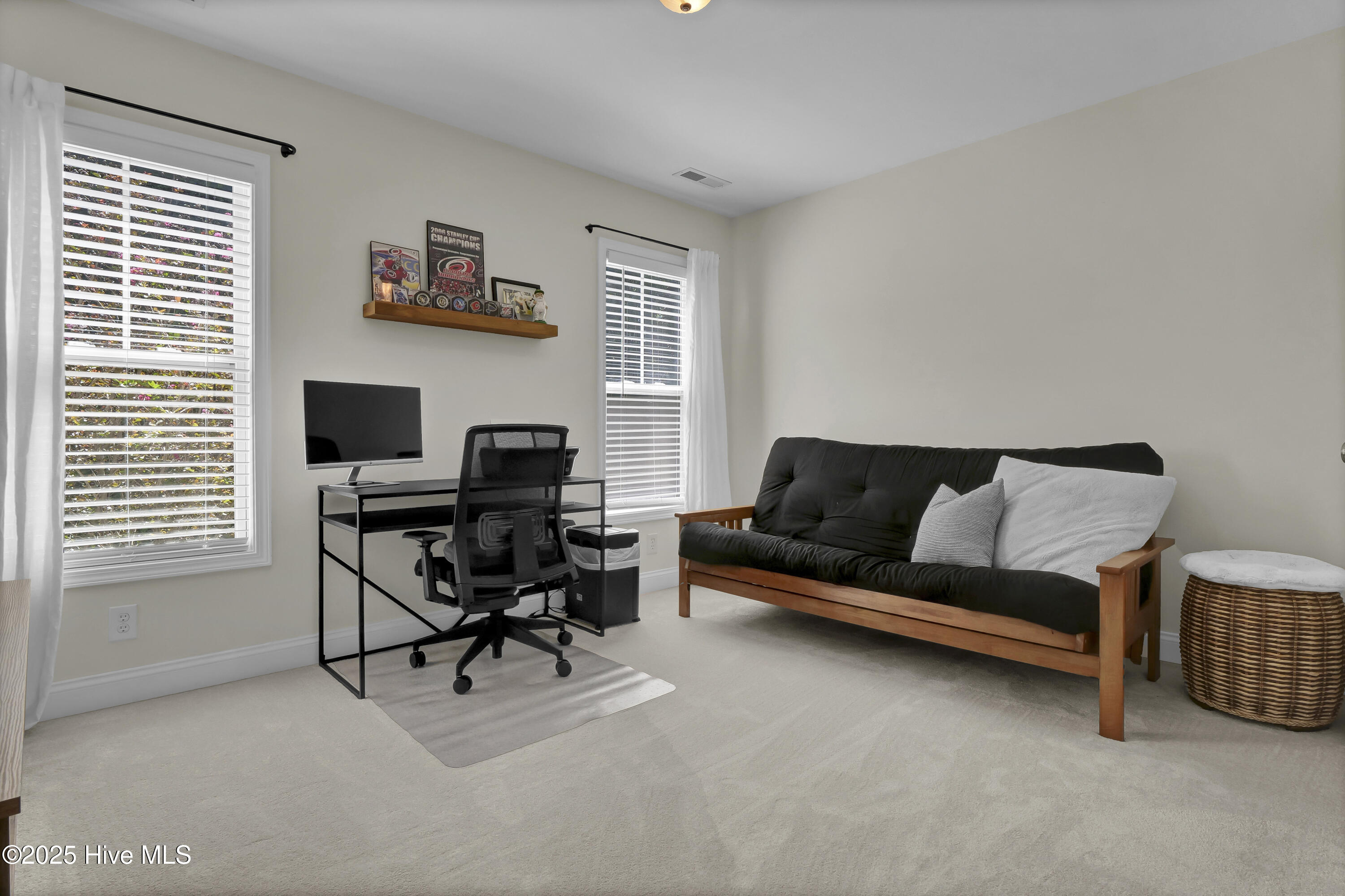 100529141 | Photo 20