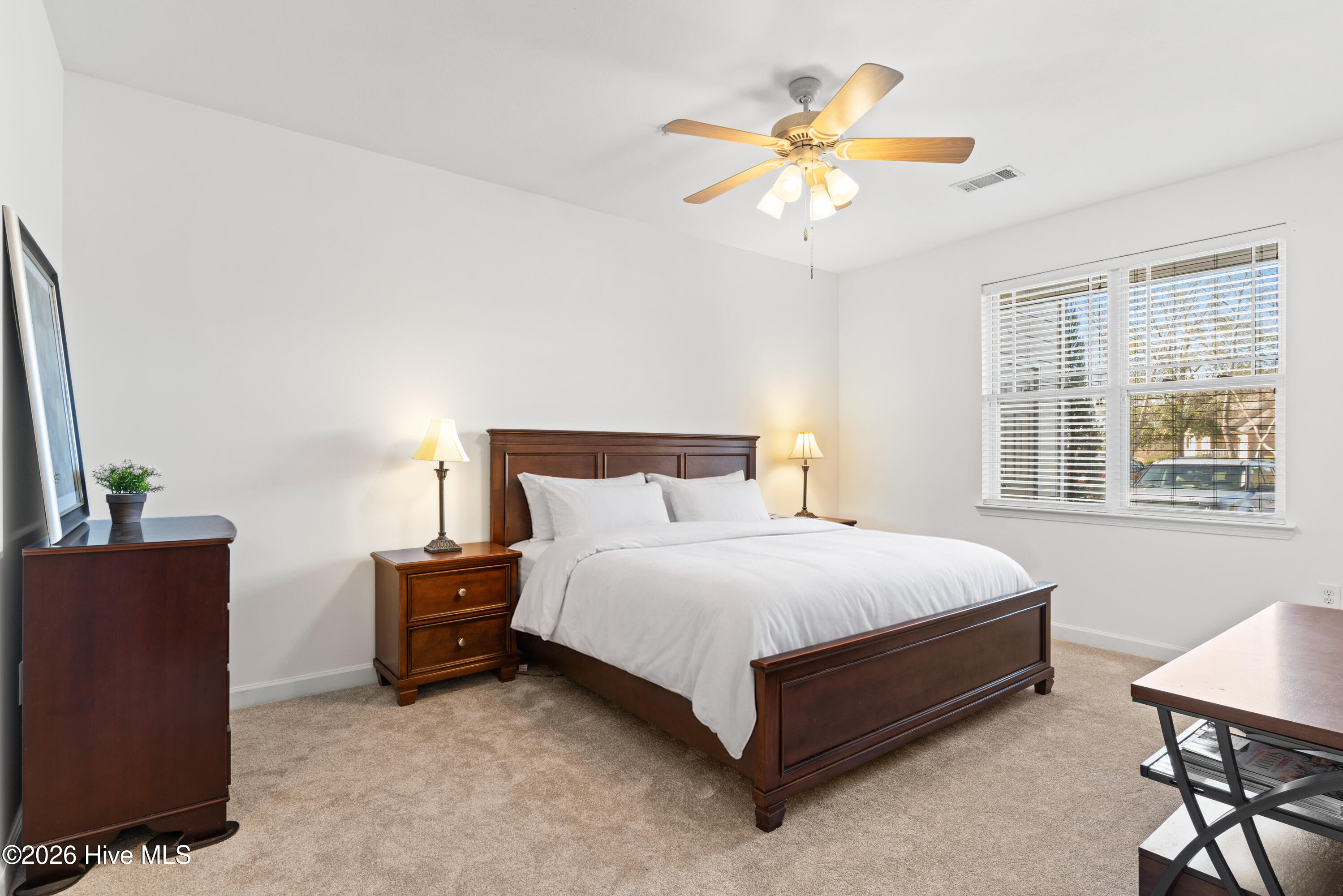 100508510 | Photo 14