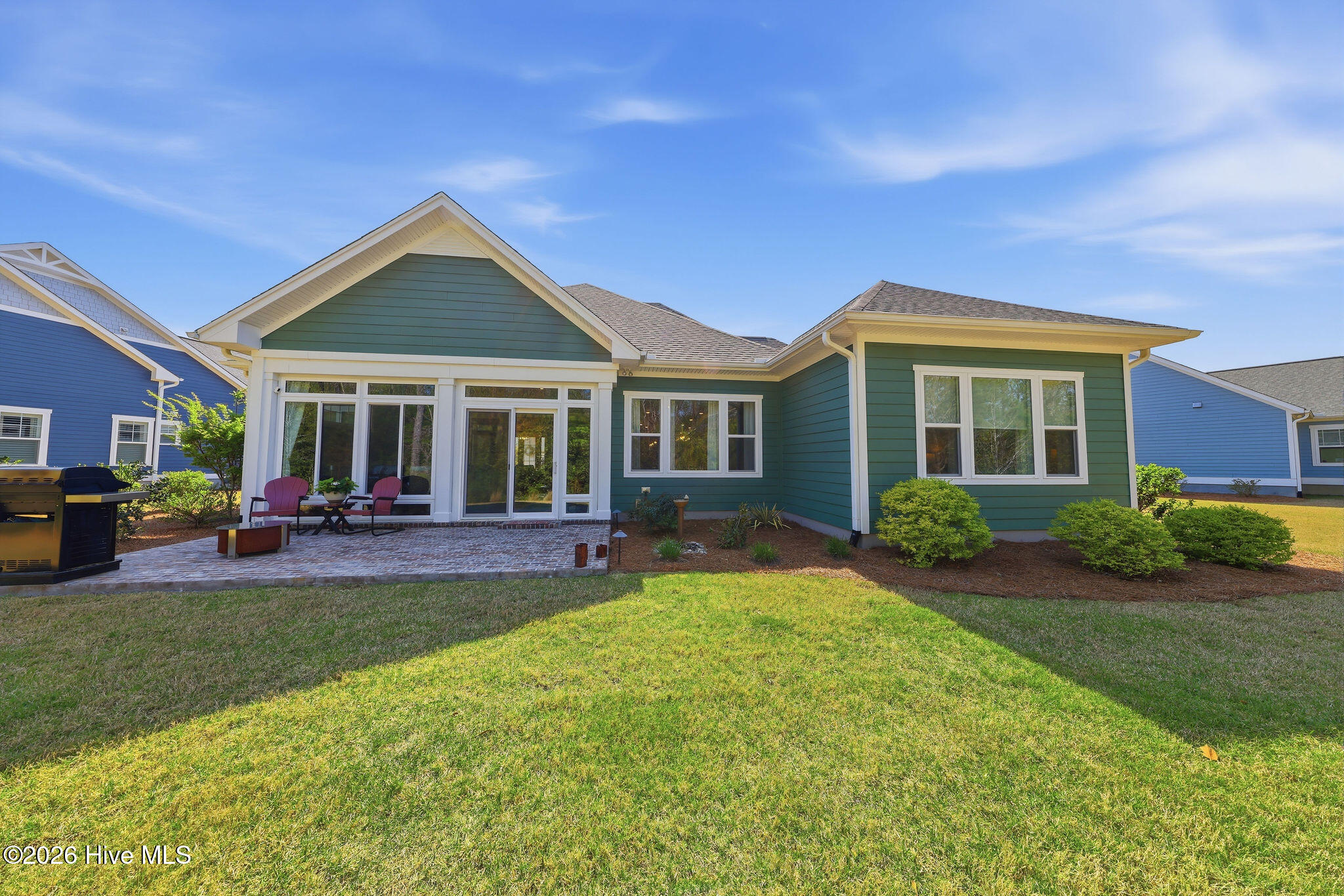 100564757 | Photo 26