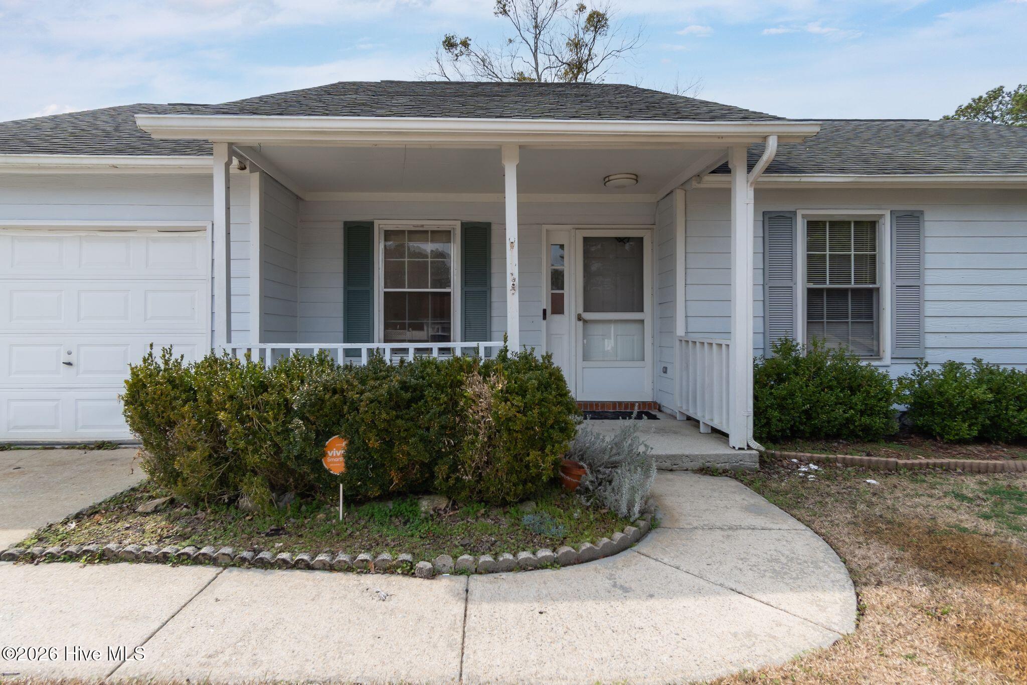 300 Quail Ridge Road, Jacksonville, NC, 28546