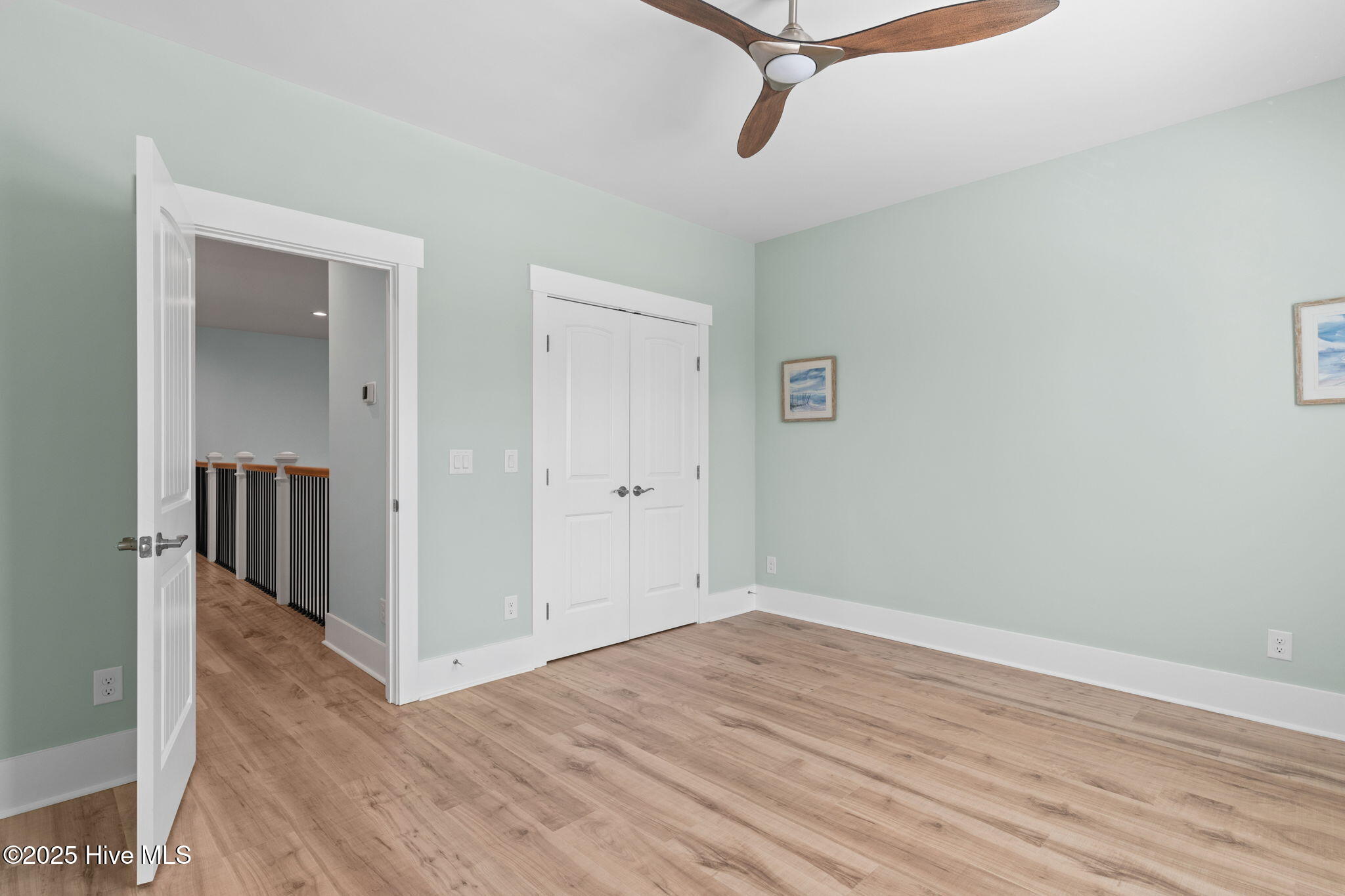 100516887 | Photo 55