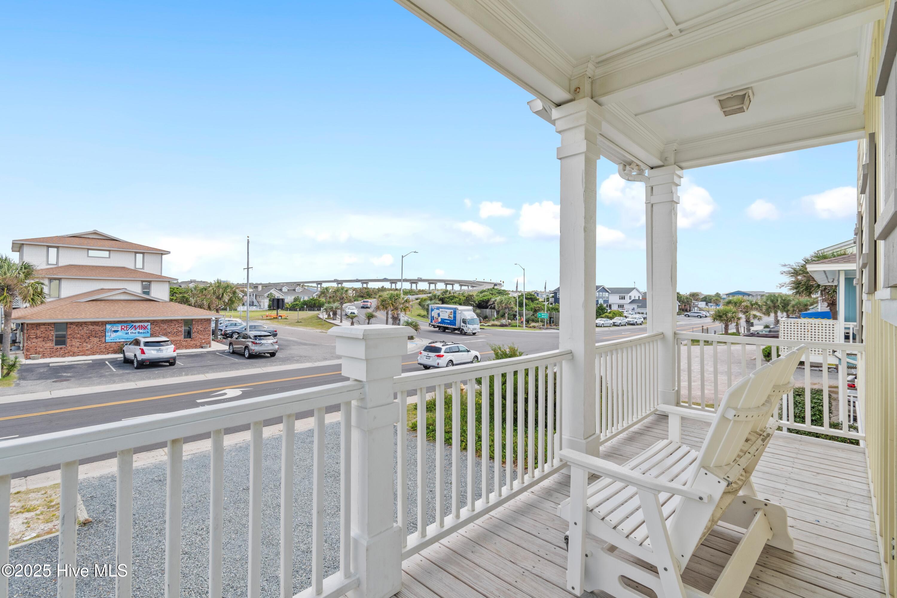 100535231 | Photo 82