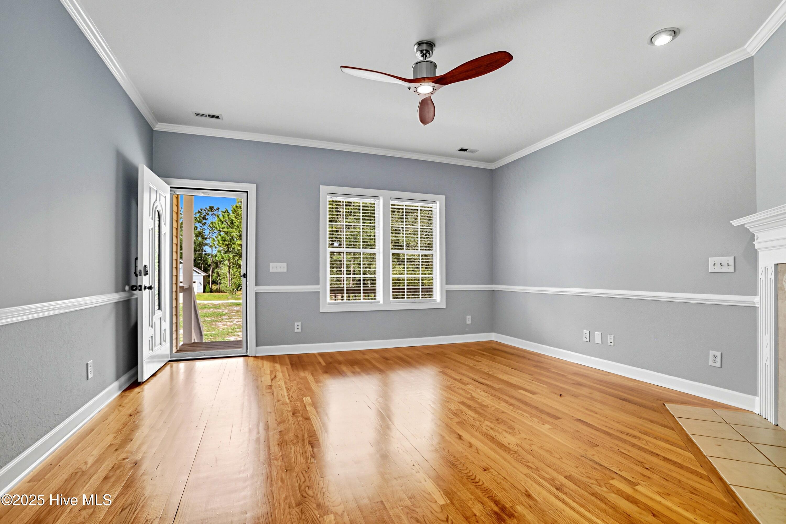 100529076 | Photo 14