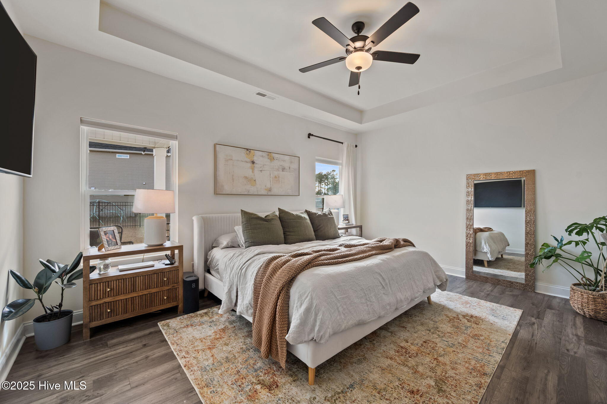 100547055 | Photo 14