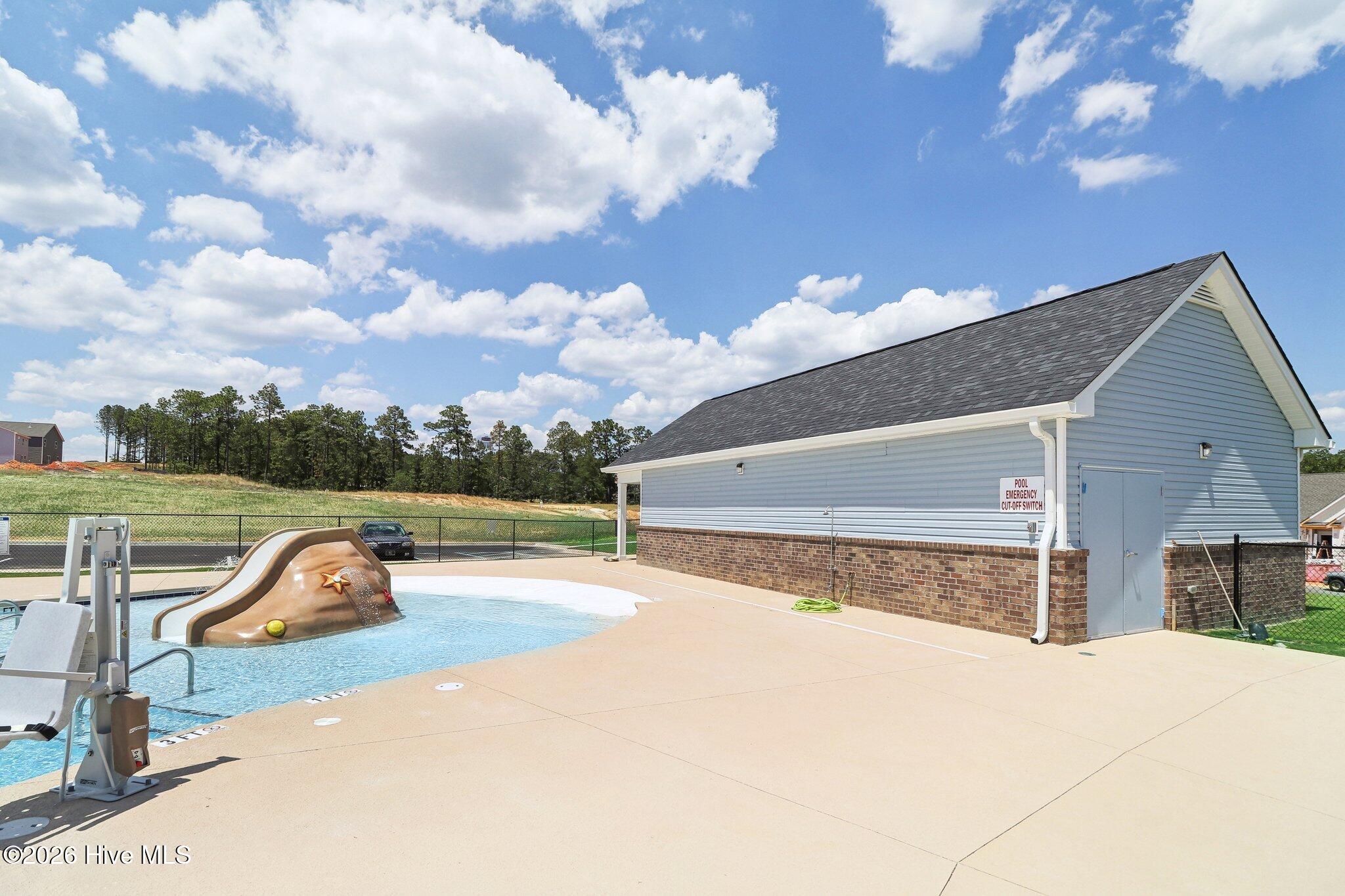 Community pool w/ cabana