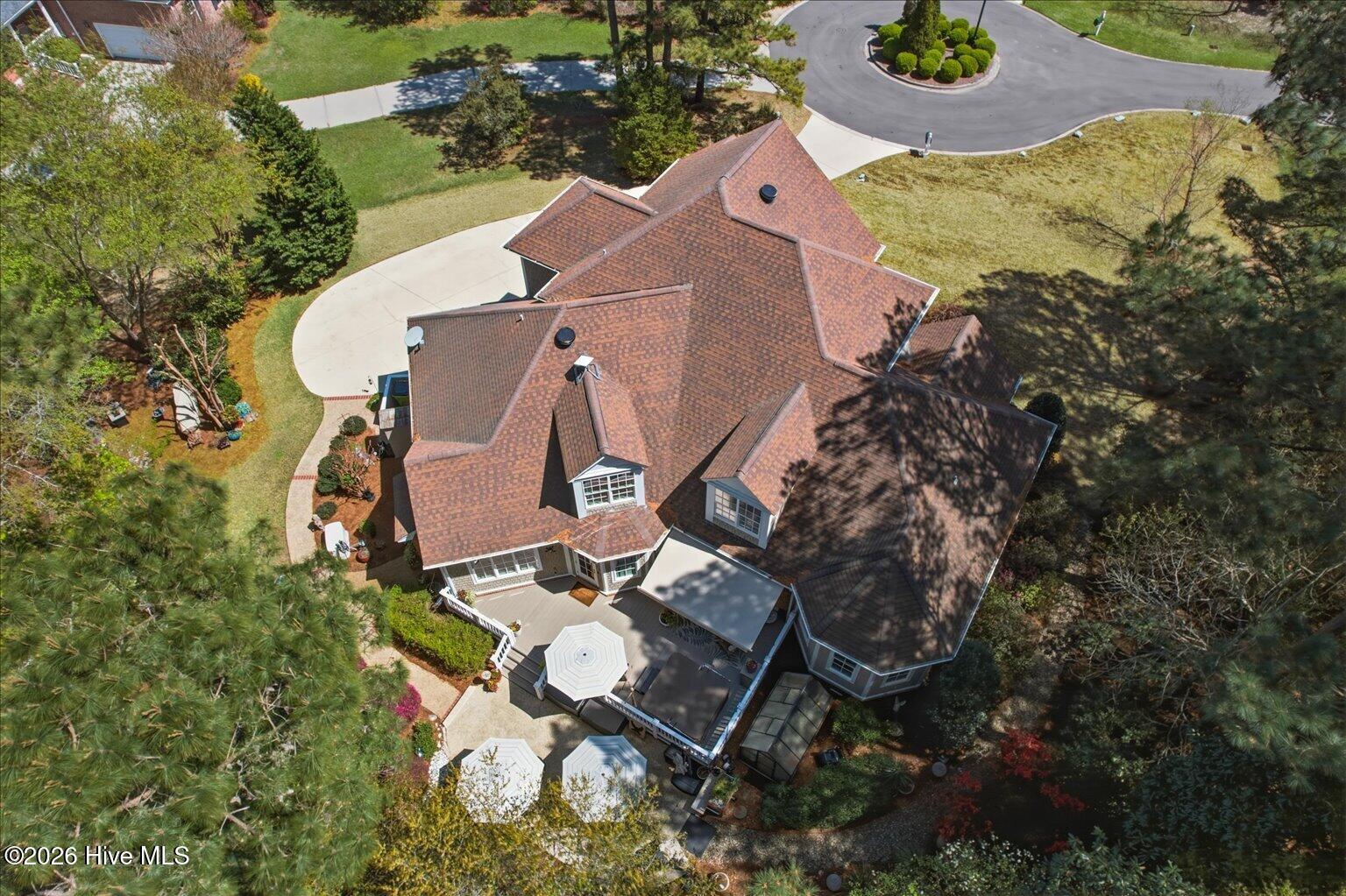 100564317 | Photo 48