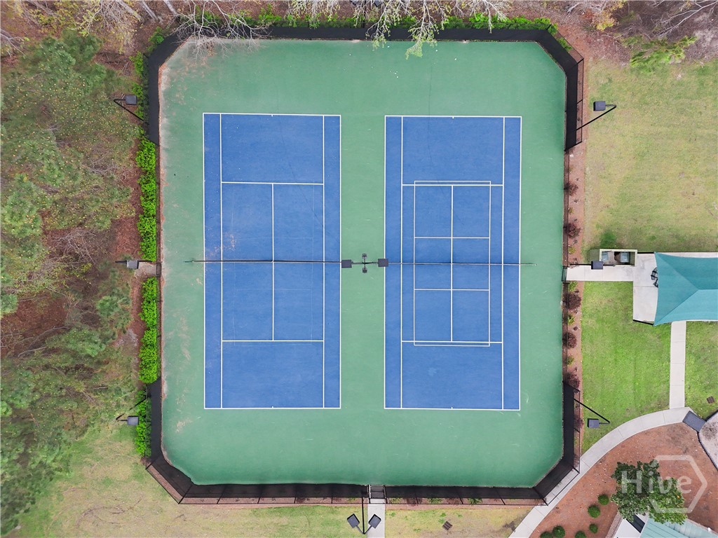 Neighborhood Amenities