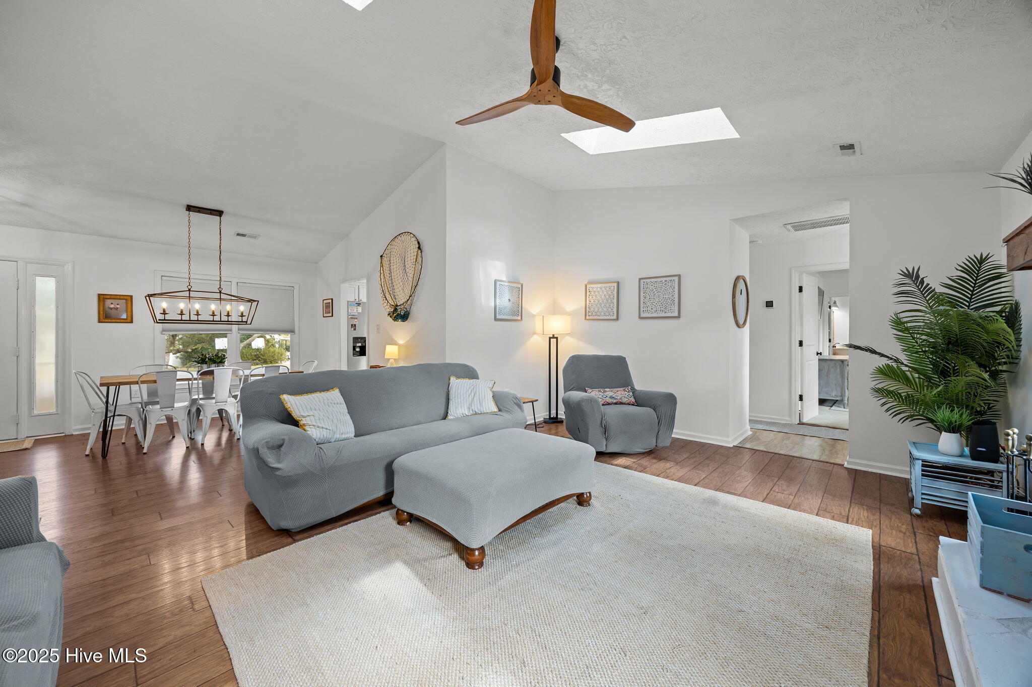 100522613 | Photo 29