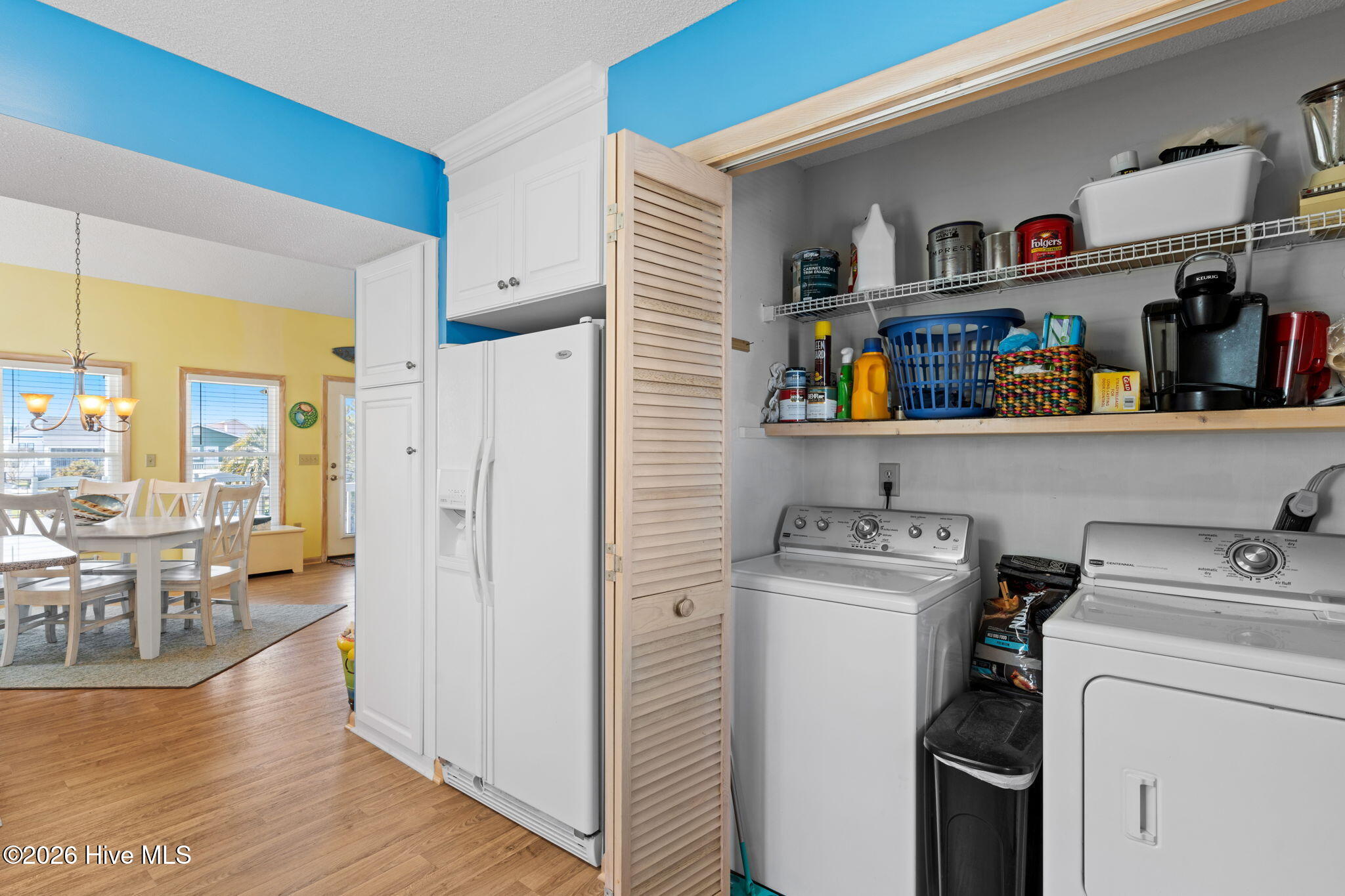 100560342 | Photo 13