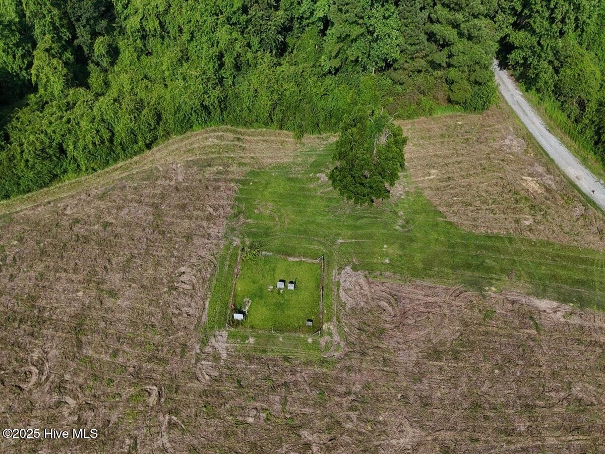 100513588 | Photo 26