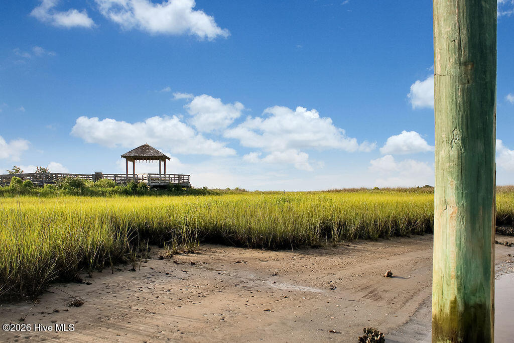 100543554 | Photo 47