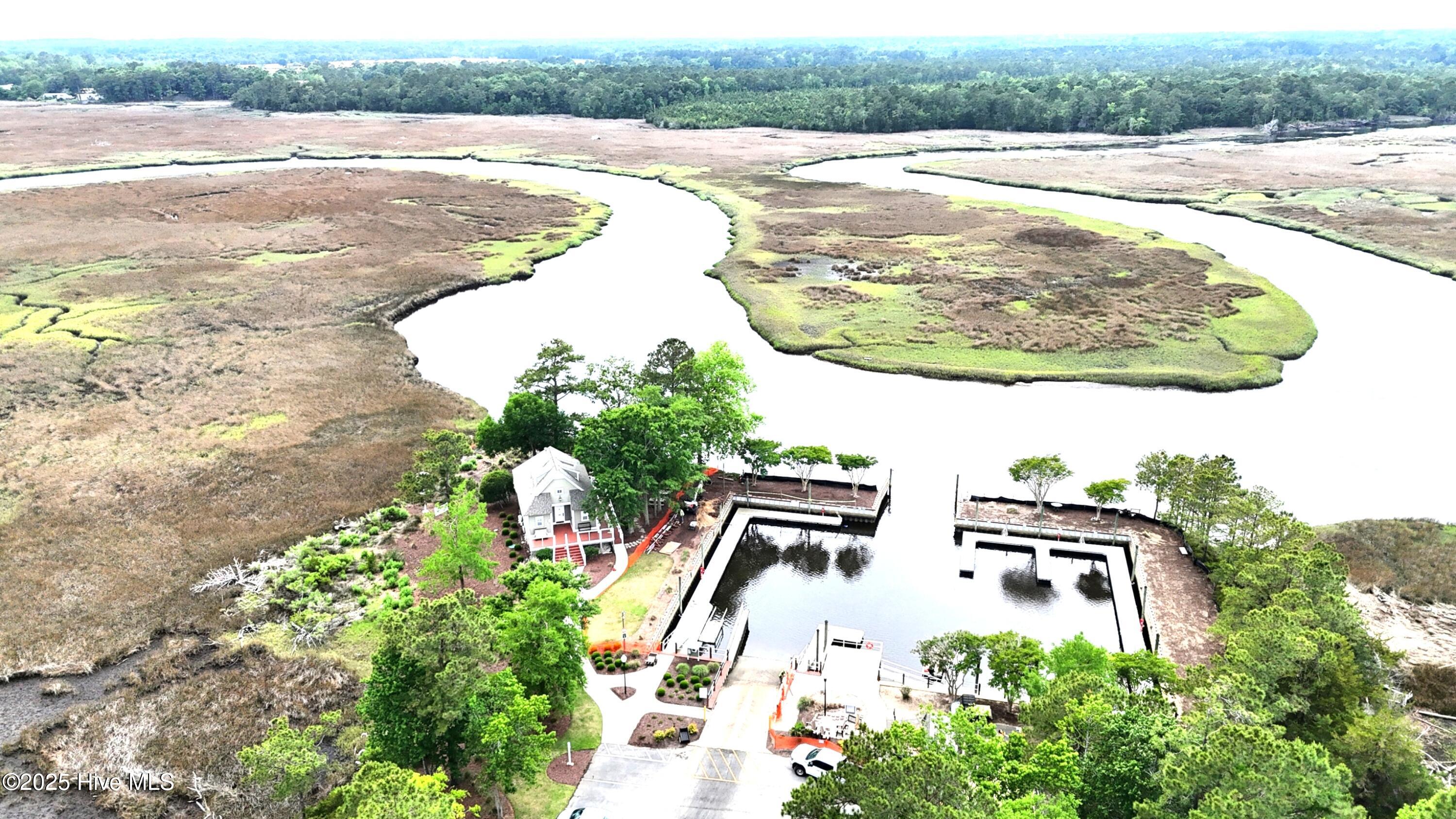 466 Herring Gull Court SE, Bolivia, NC, 28422