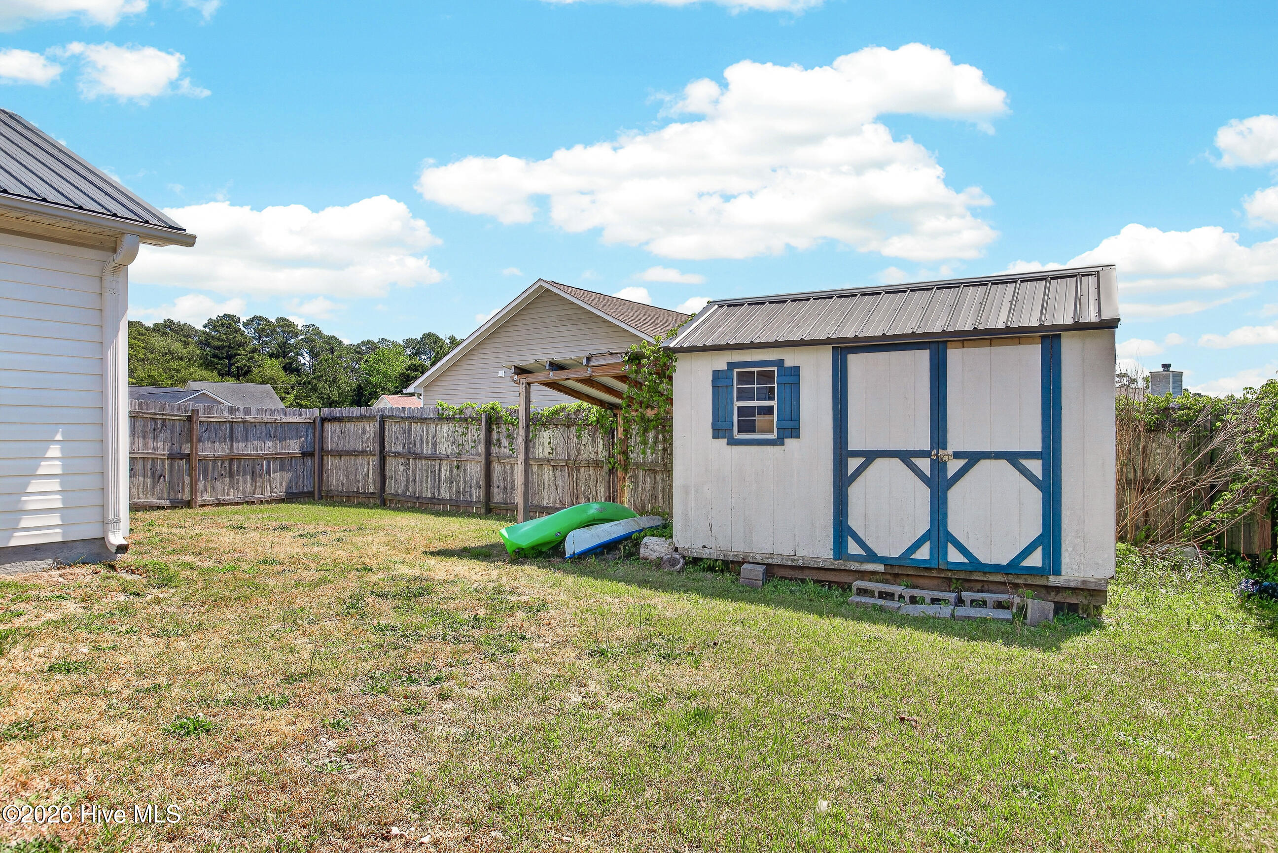 100566610 | Photo 28