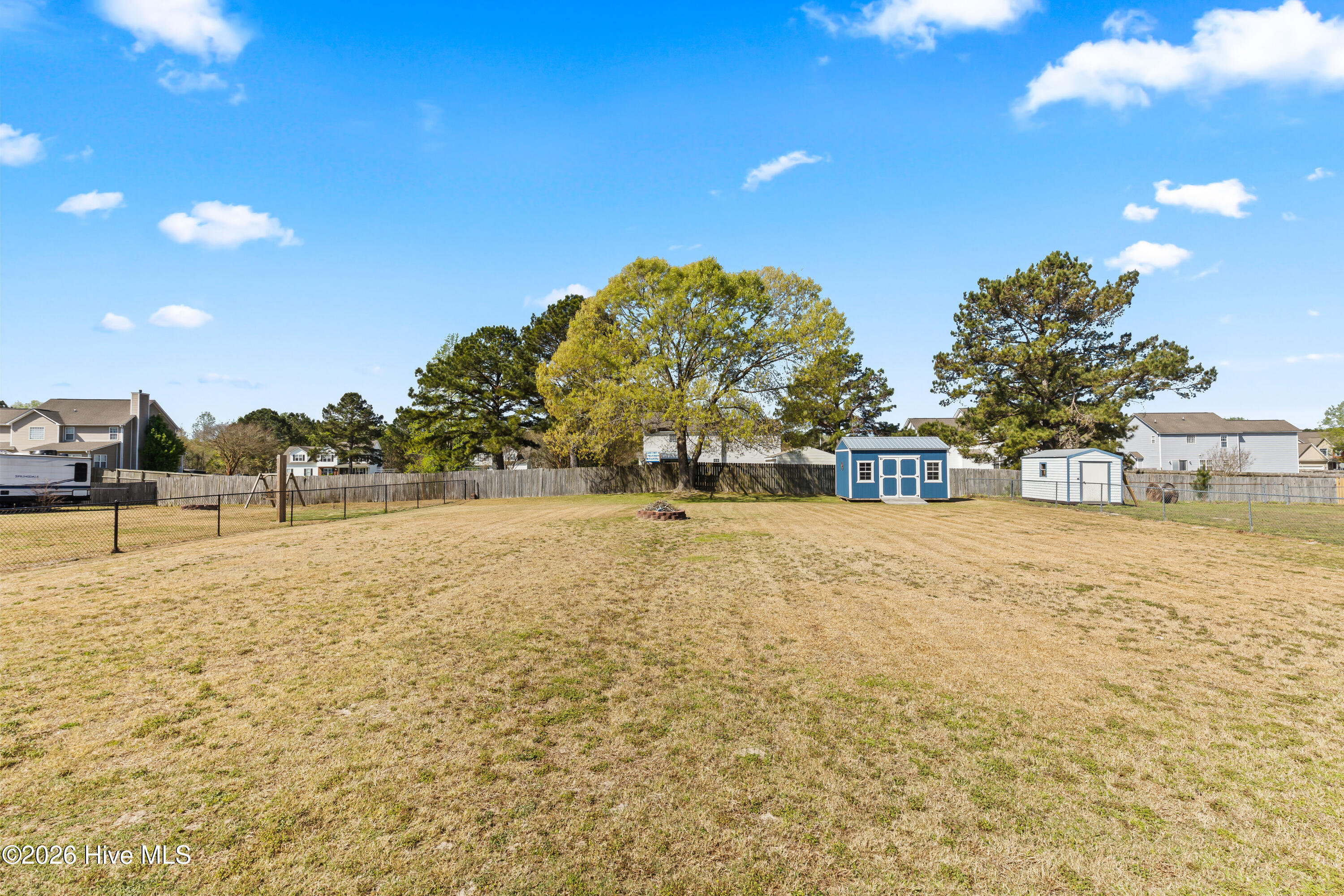 100564268 | Photo 26