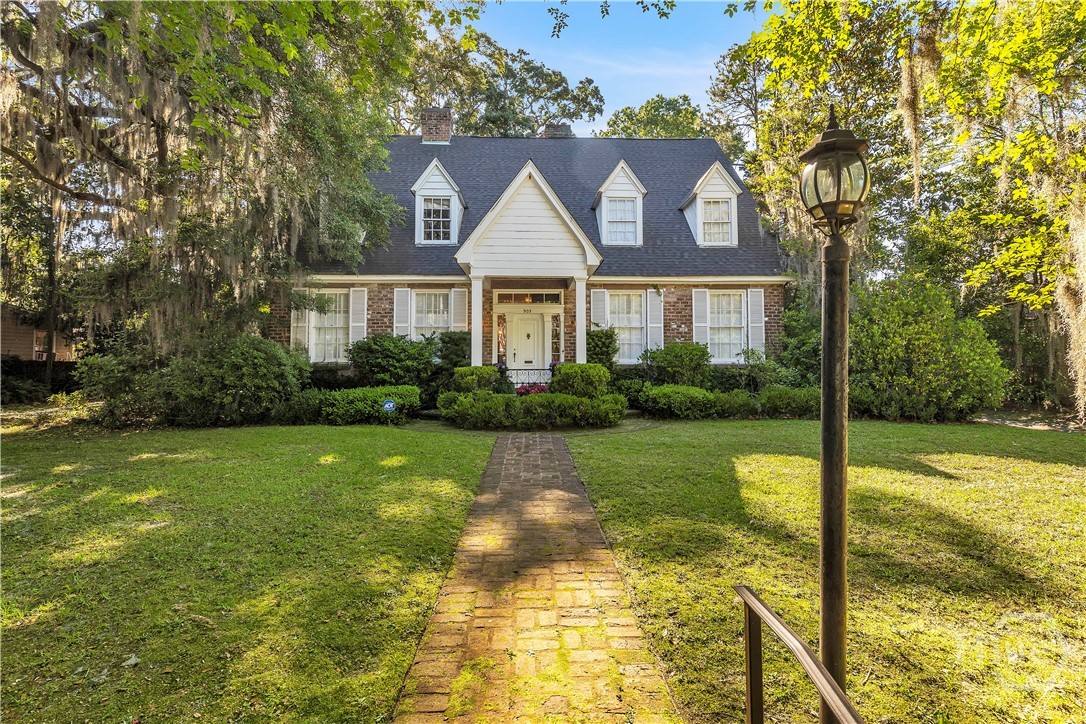 Property at 905 Goebel Avenue