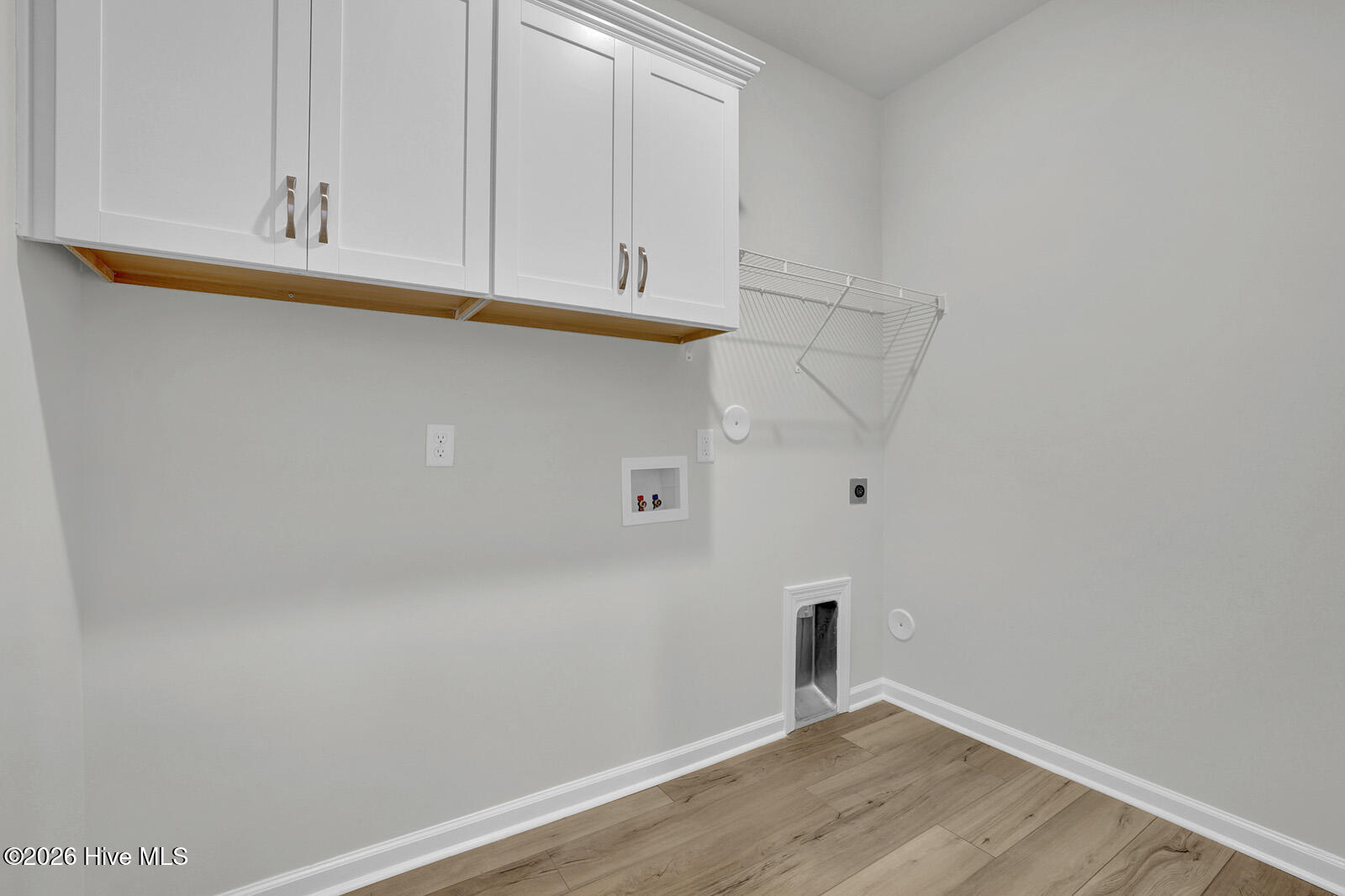 100538172 | Photo 11