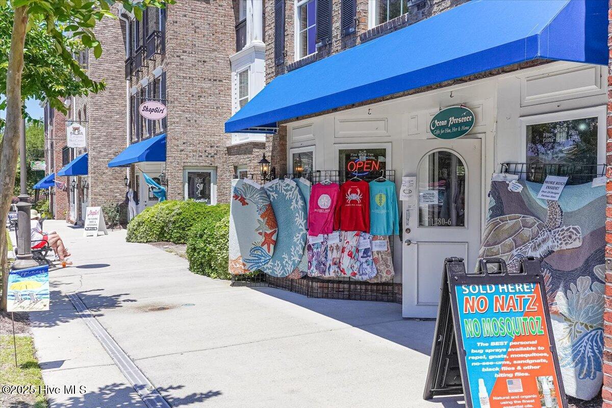 100559961 | Photo 36