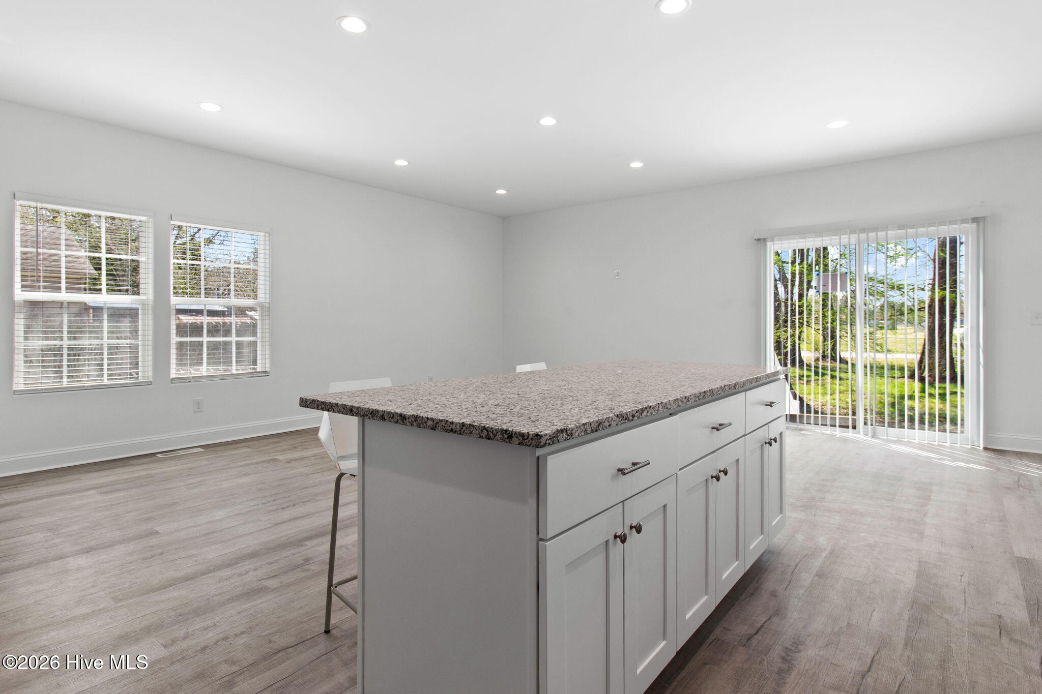 305 W Cypress Street, Elizabeth City, NC, 27909