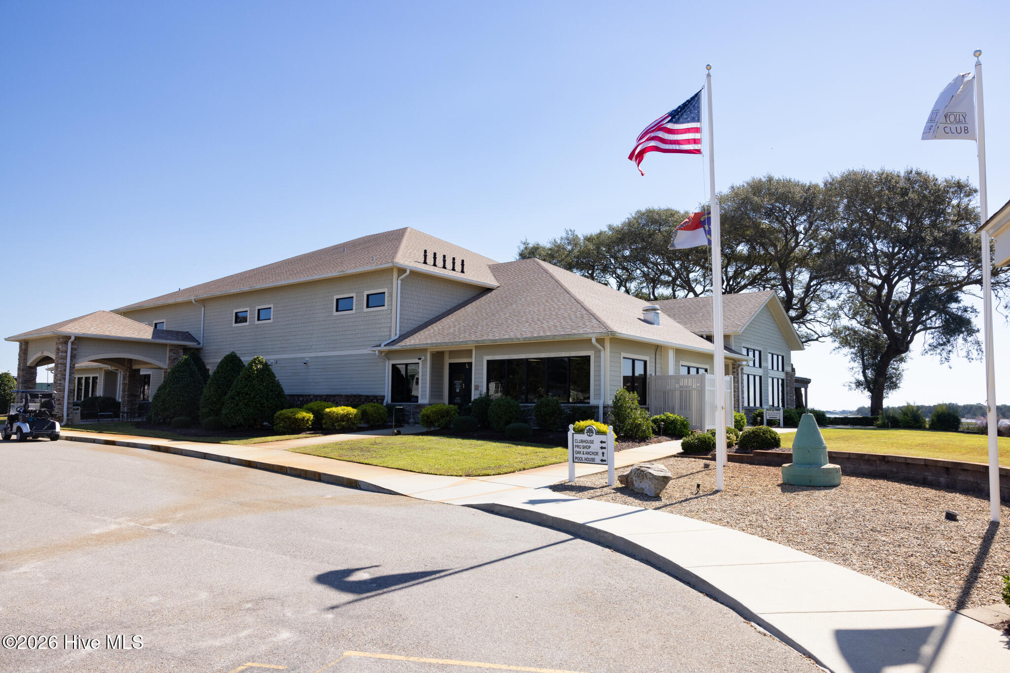 100547125 | Photo 45