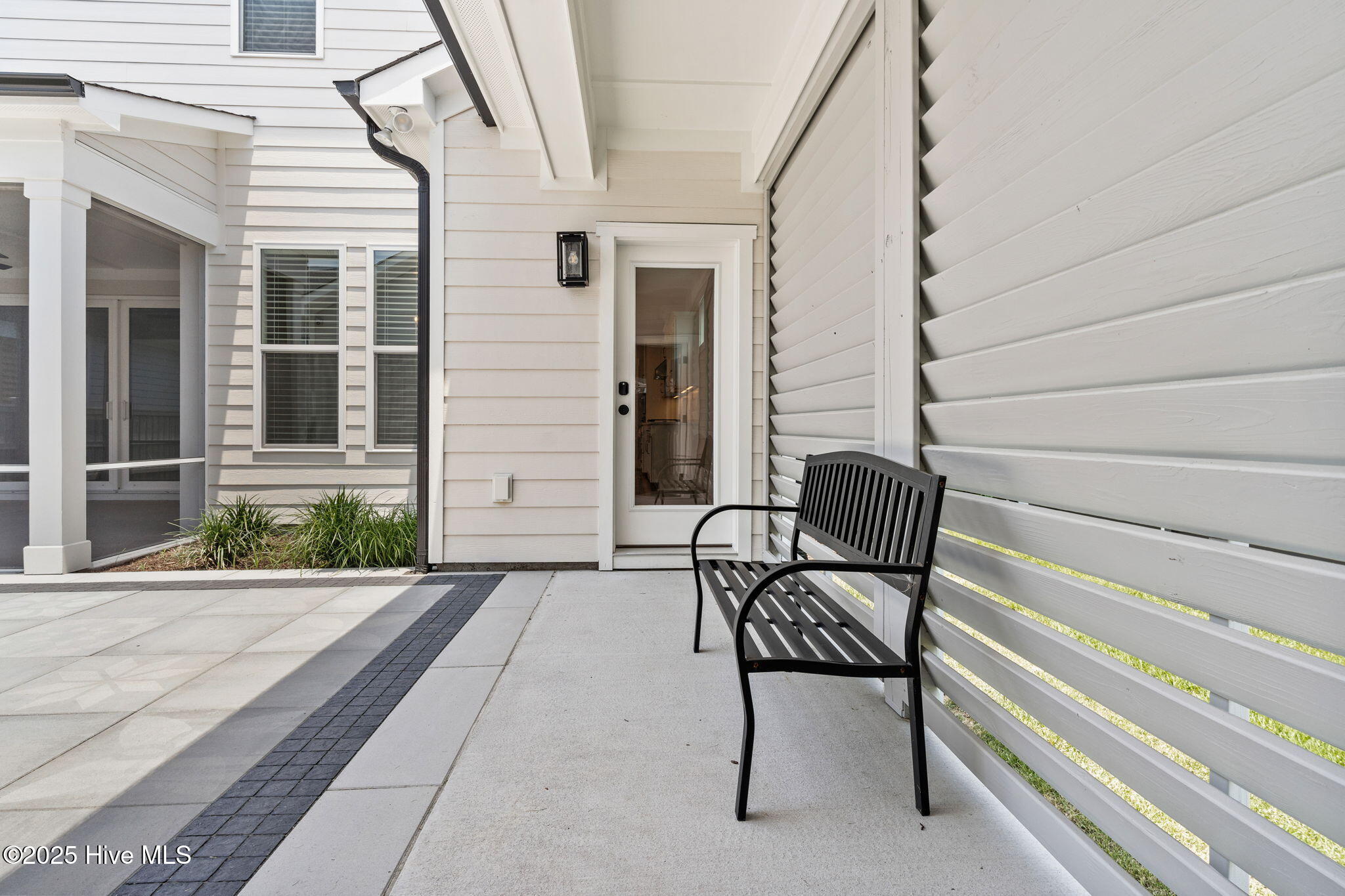 100485304 | Photo 20