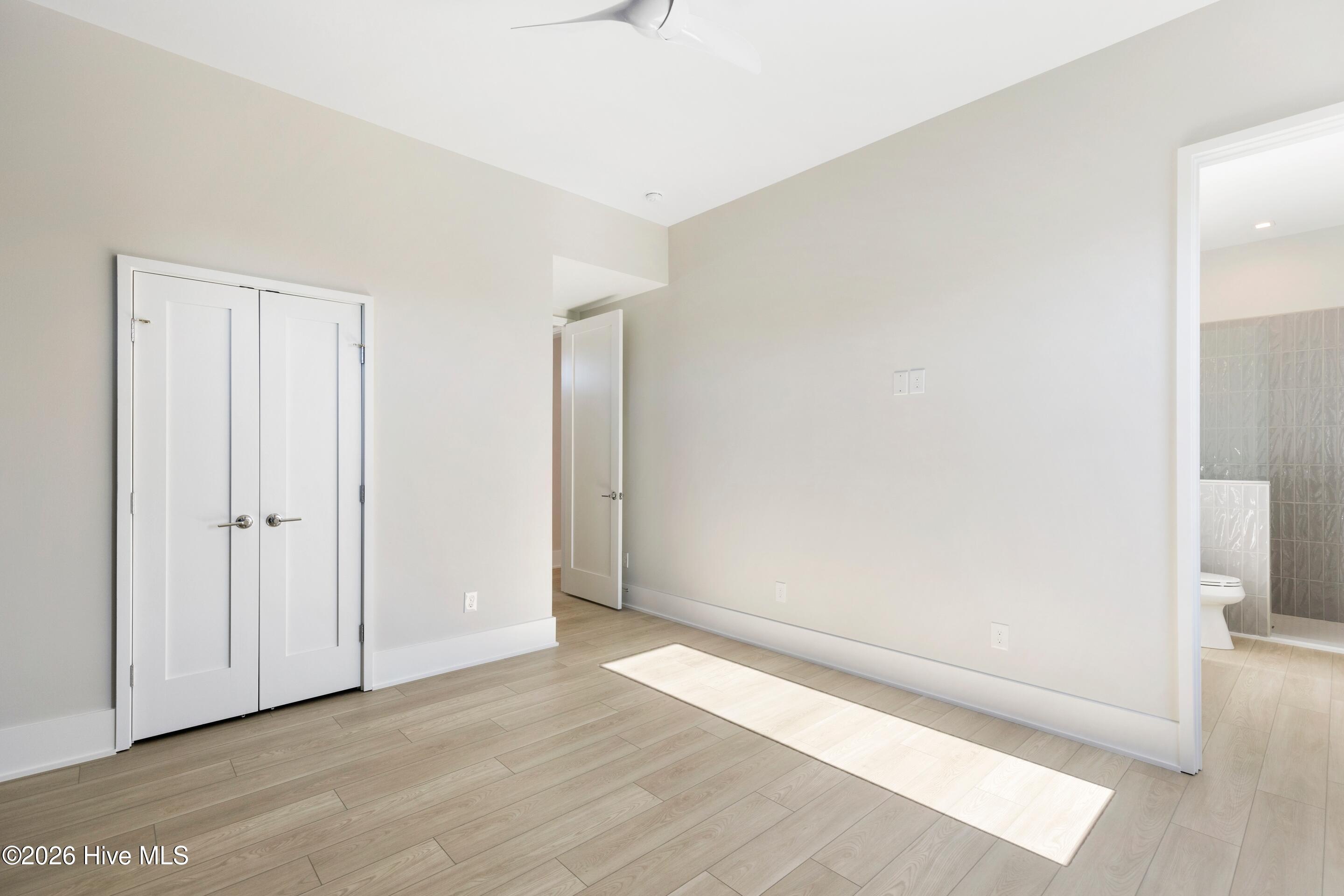 100545146 | Photo 56