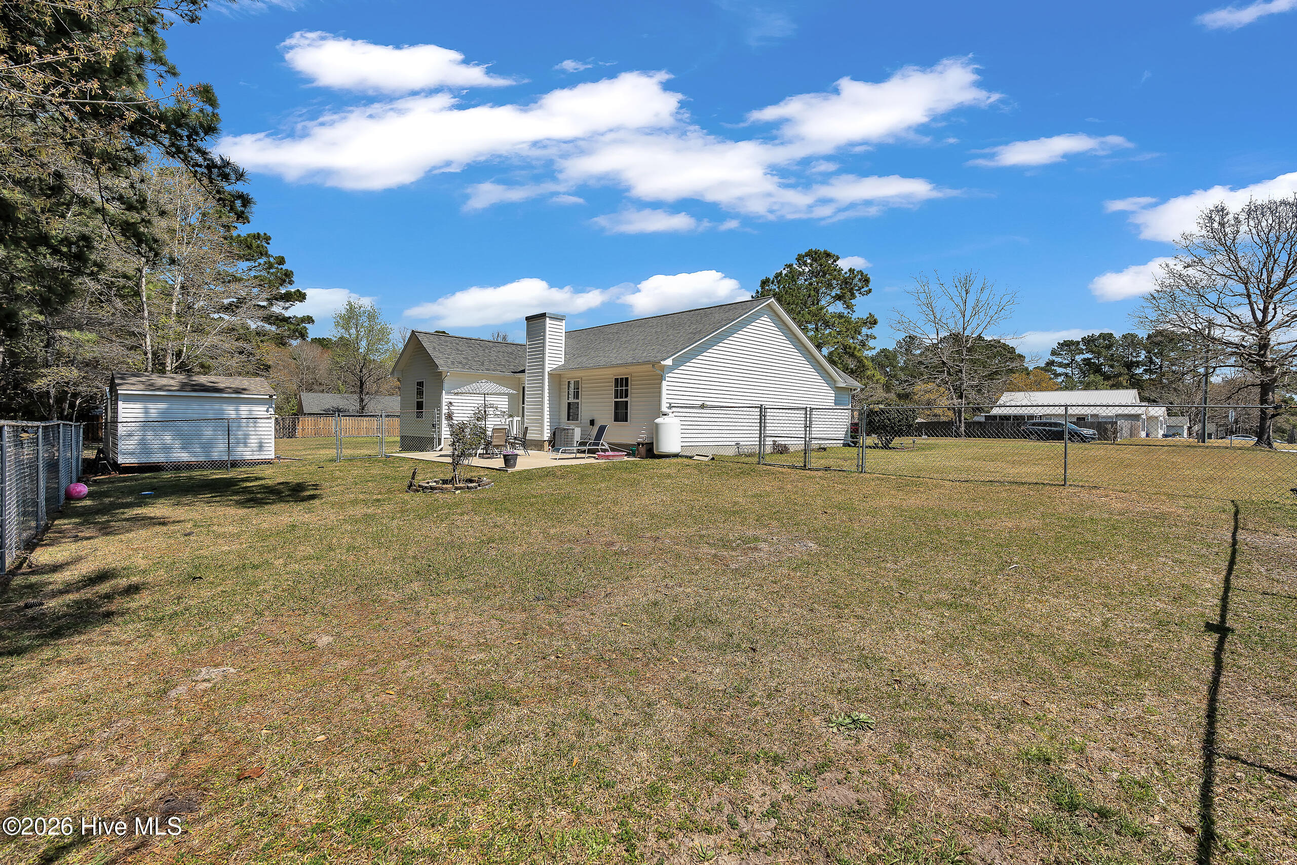 100563570 | Photo 35