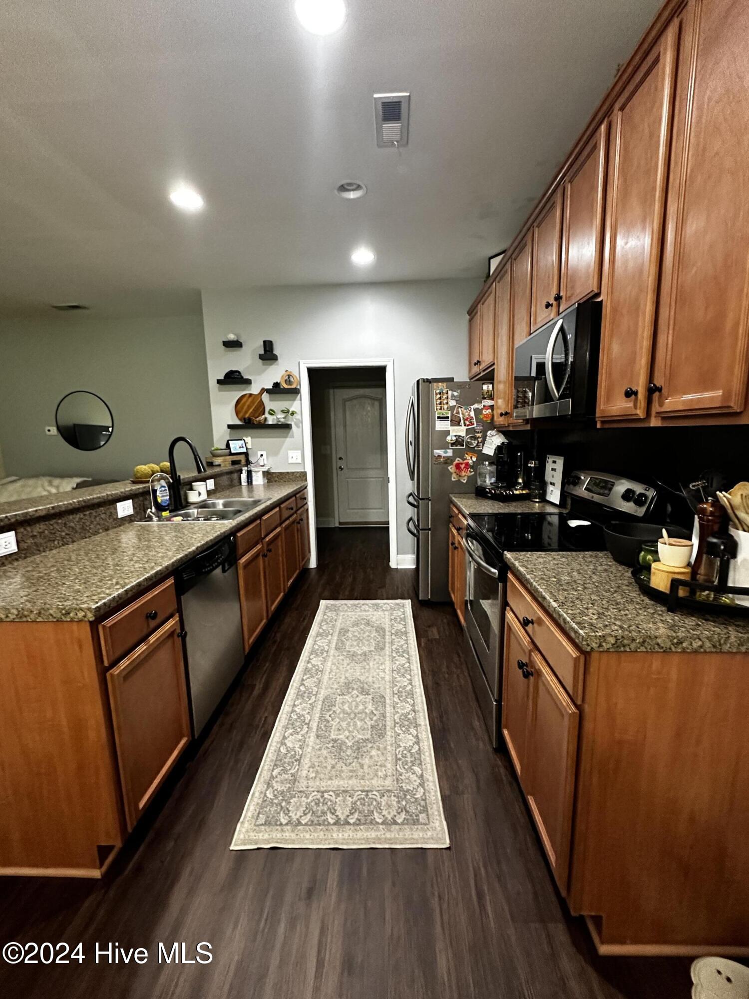 200 Murifield Drive, Jacksonville, NC, 28540