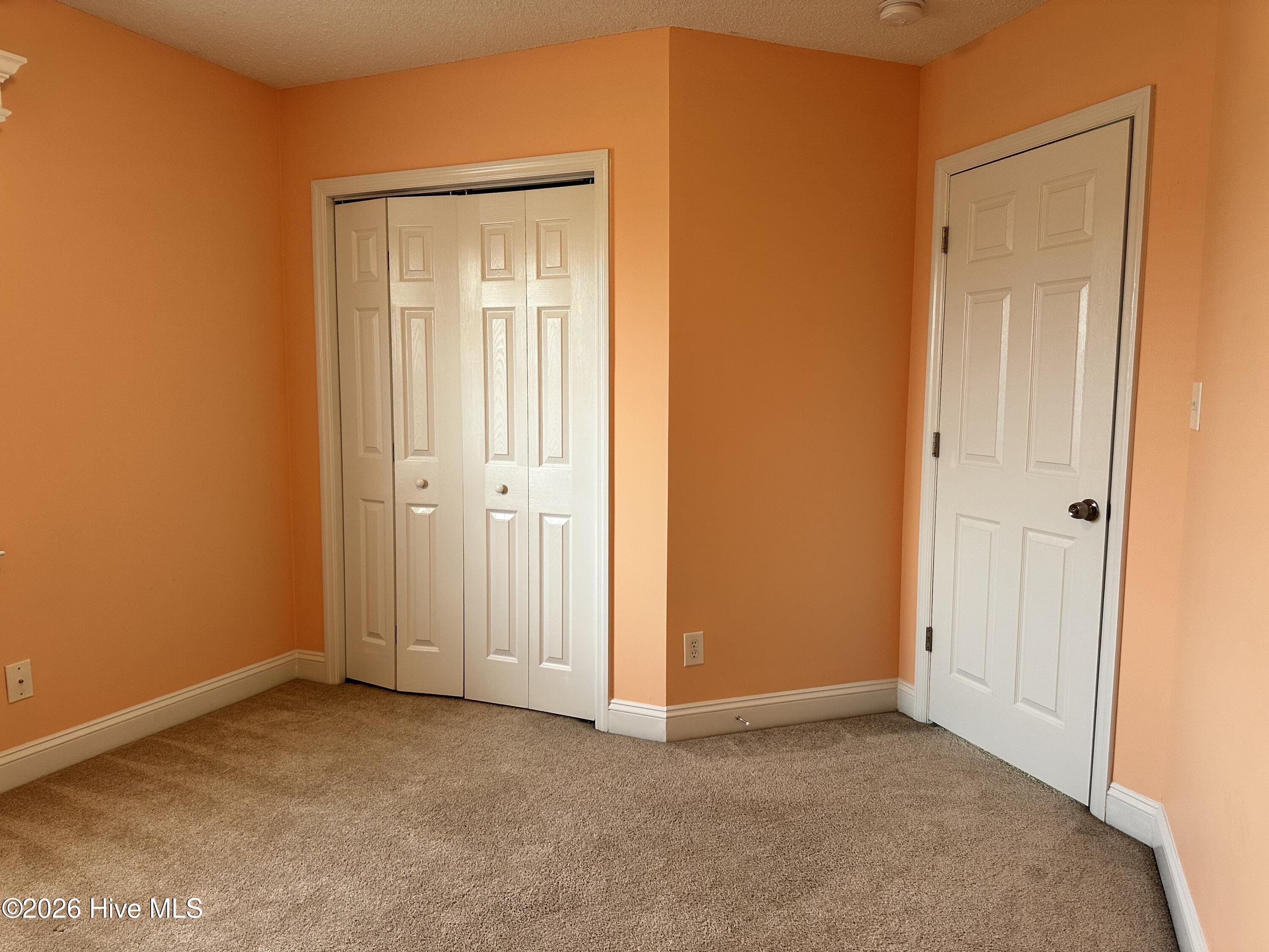 100556264 | Photo 20